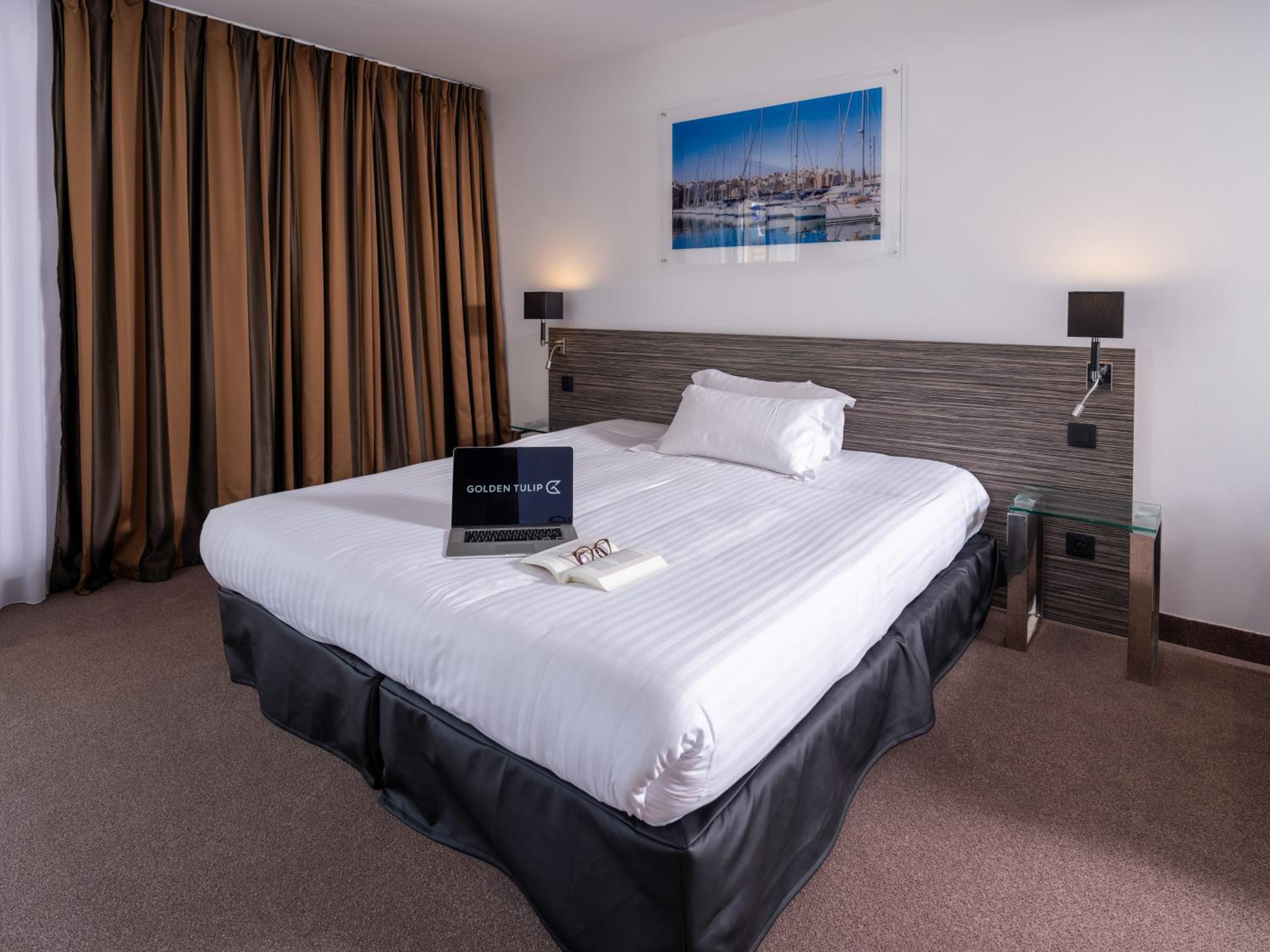 Deluxe Suite photo 3