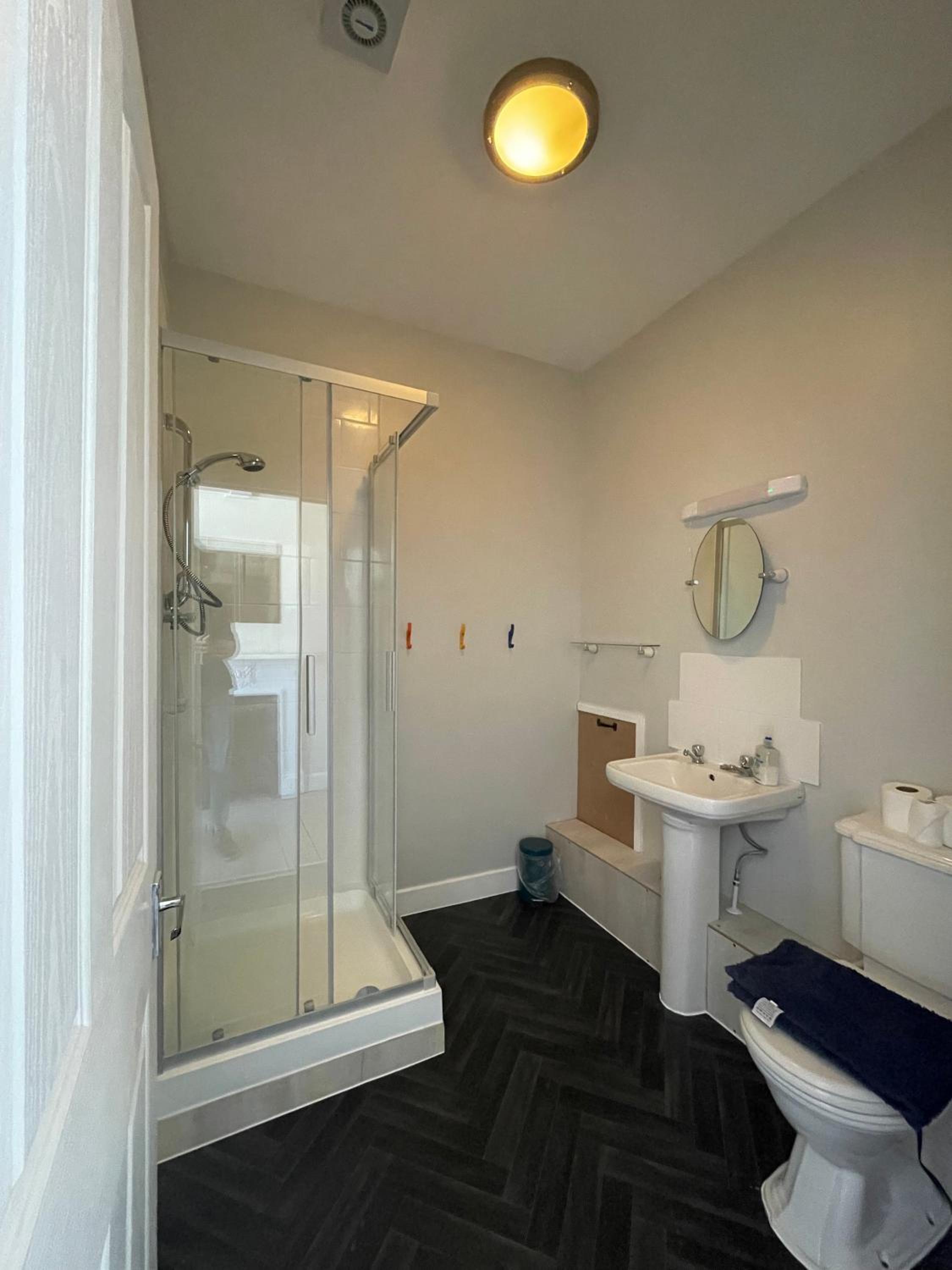 4-Bed Mixed Dormitory Room photo 2