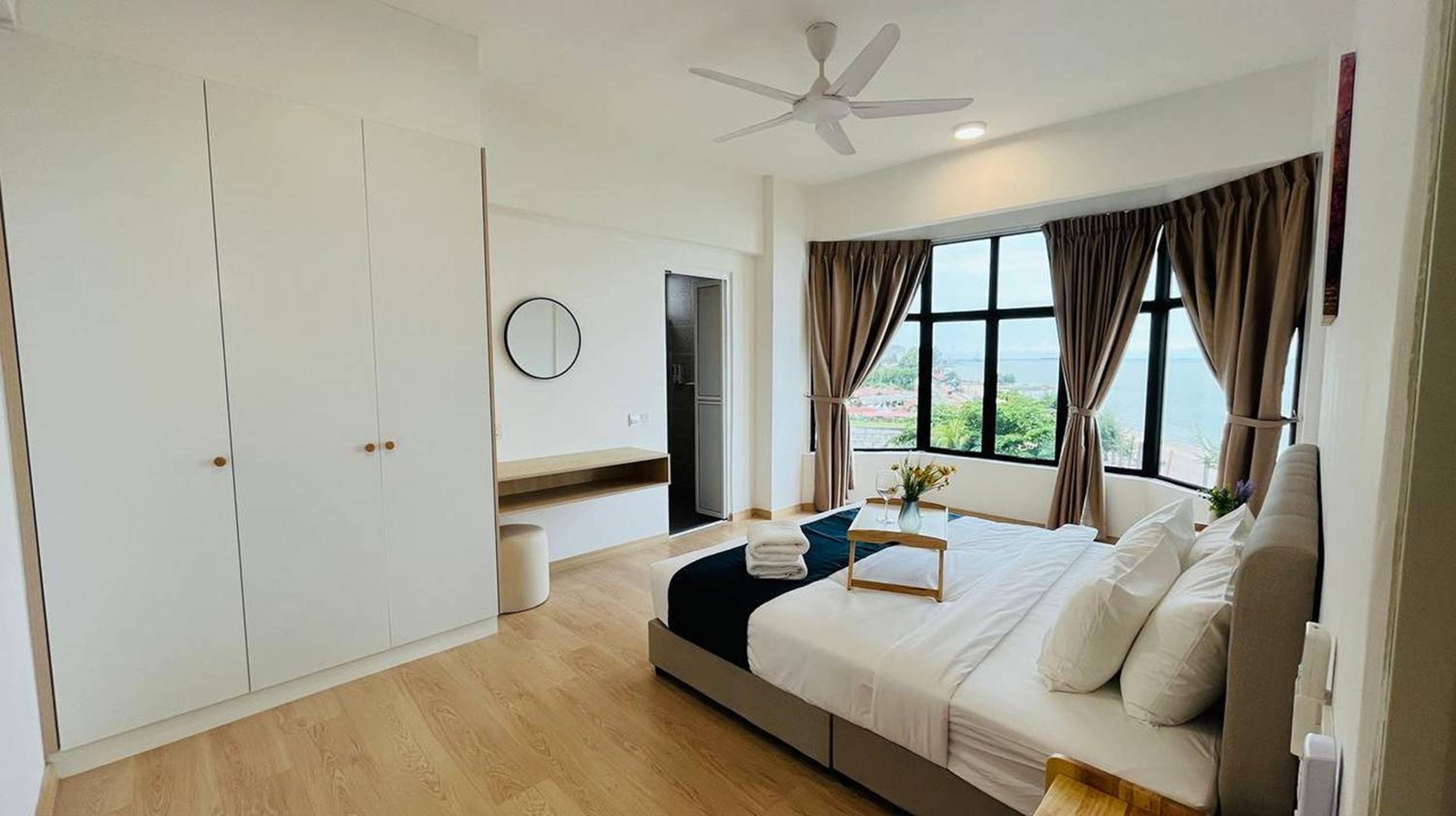 Two-Bedroom Apartment - Photo 3
