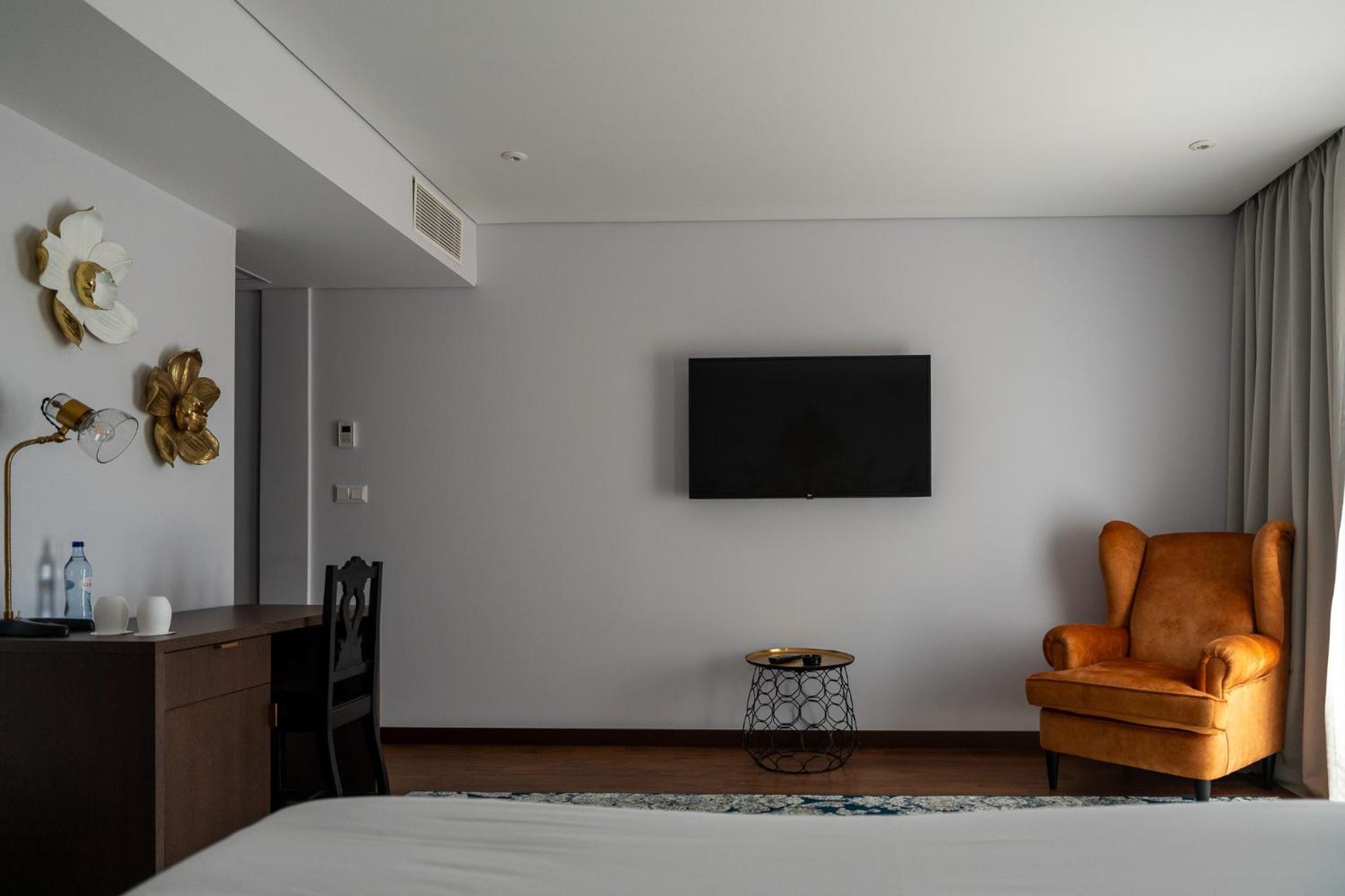 Superior Double or Twin Room with Sea View - Photo 3