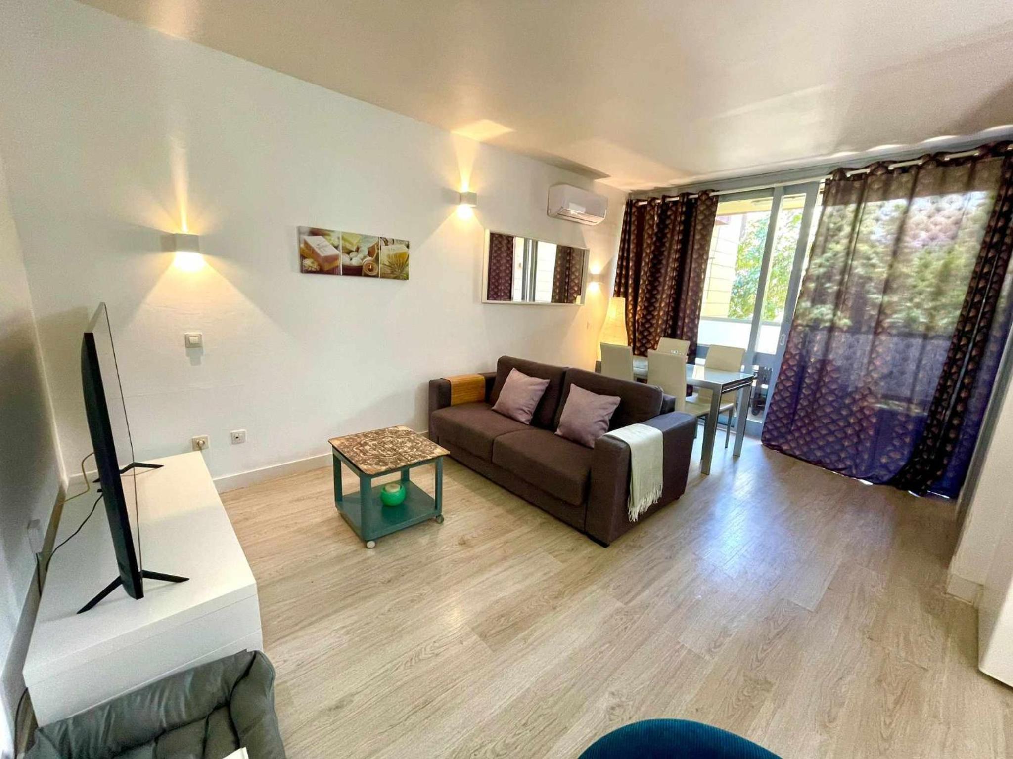 Apartamento con Terraza