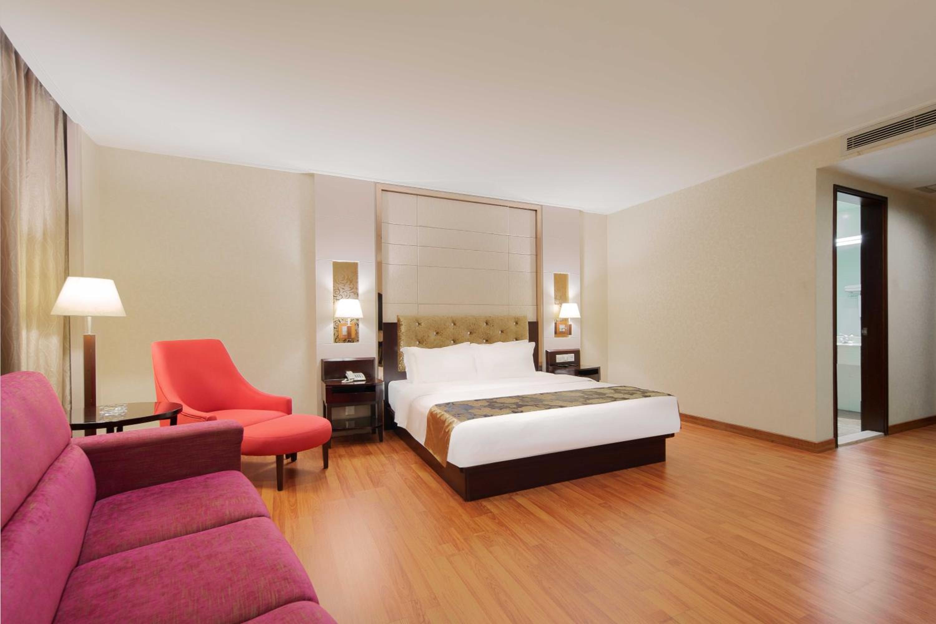 Deluxe Queen Room photo 1