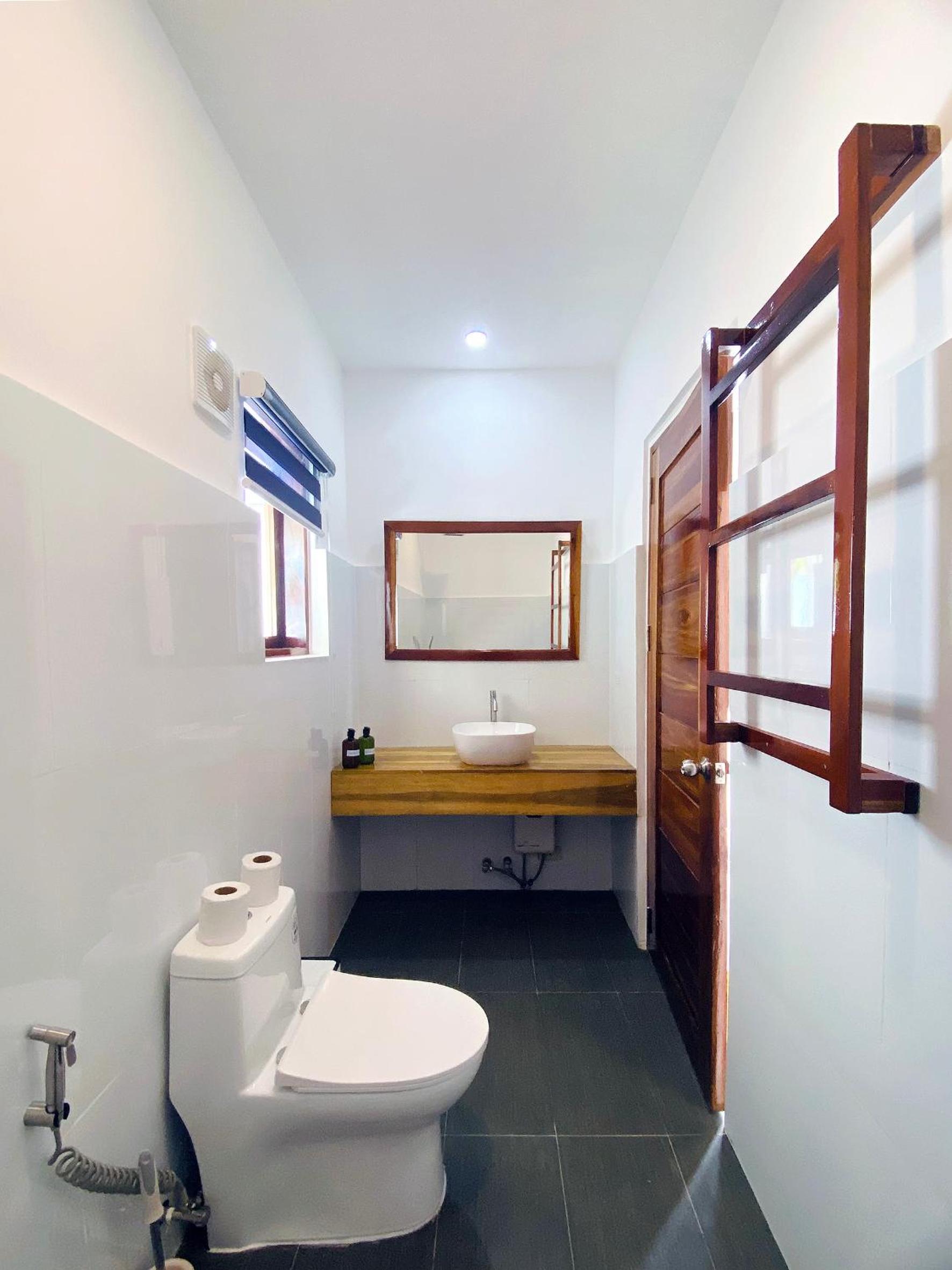 Bungalow (Free One-way Airport Departure Transfer) photo 3