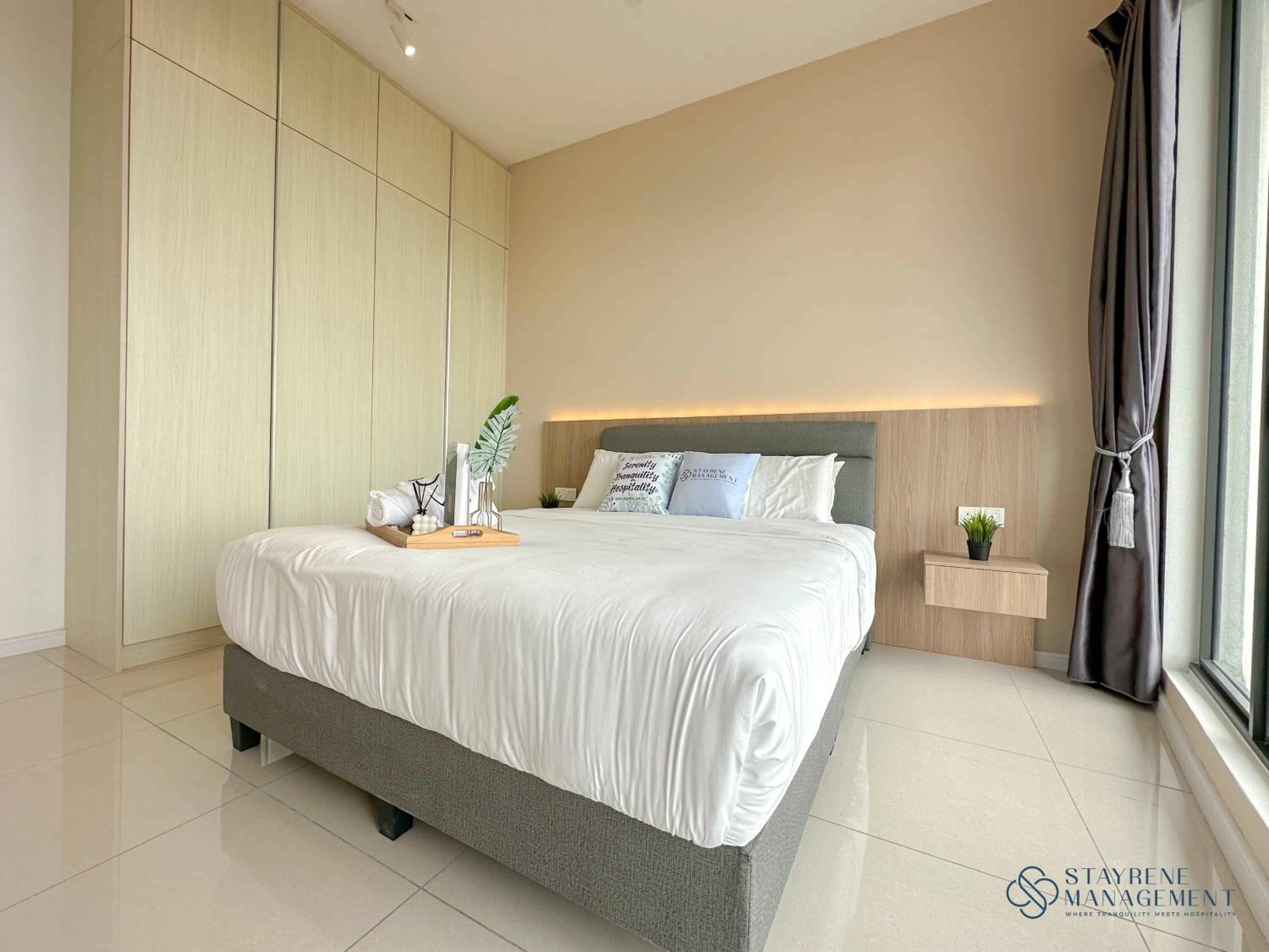 One-Bedroom Apartment - Photo 9
