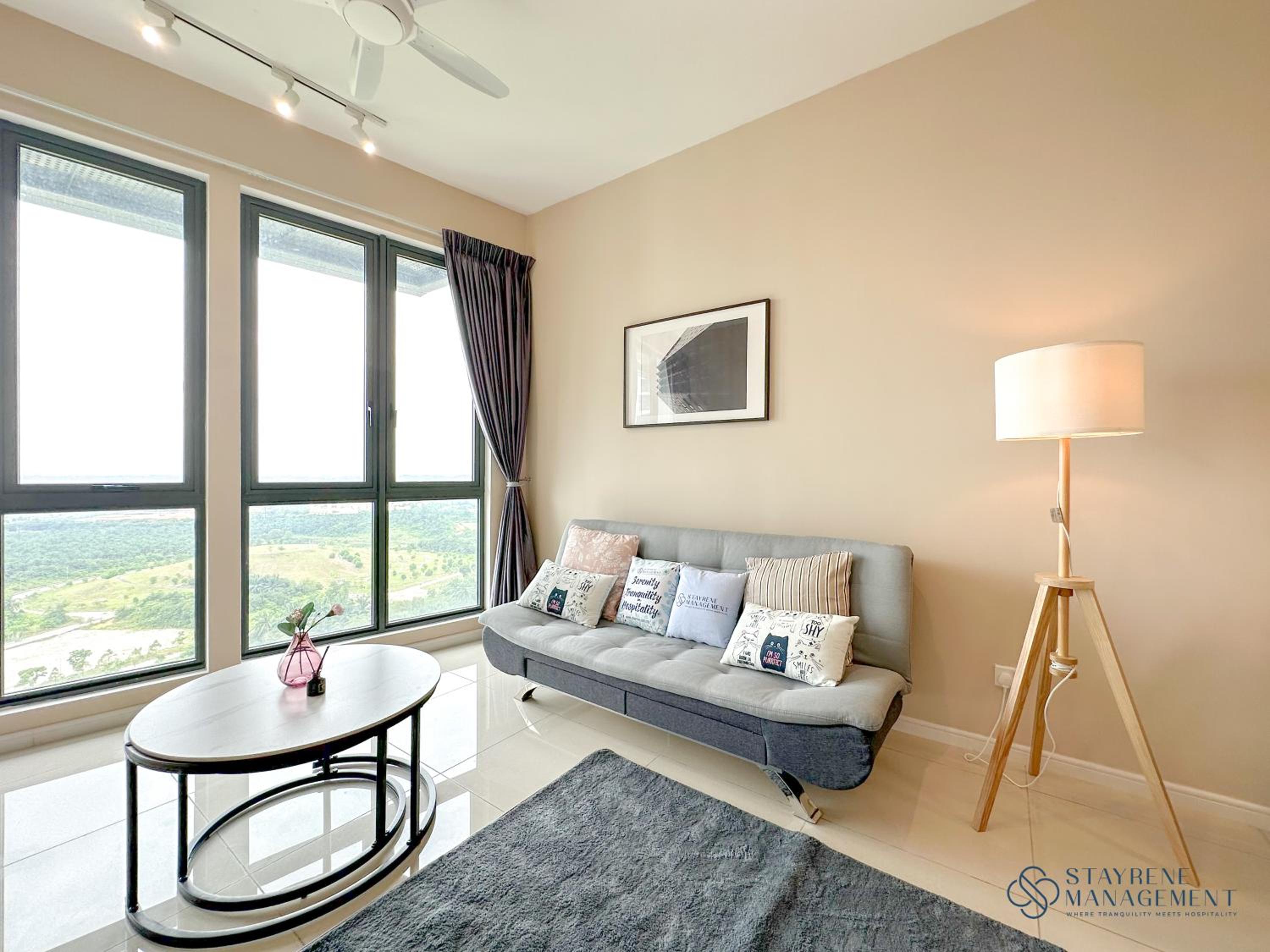 One-Bedroom Apartment - Photo 4