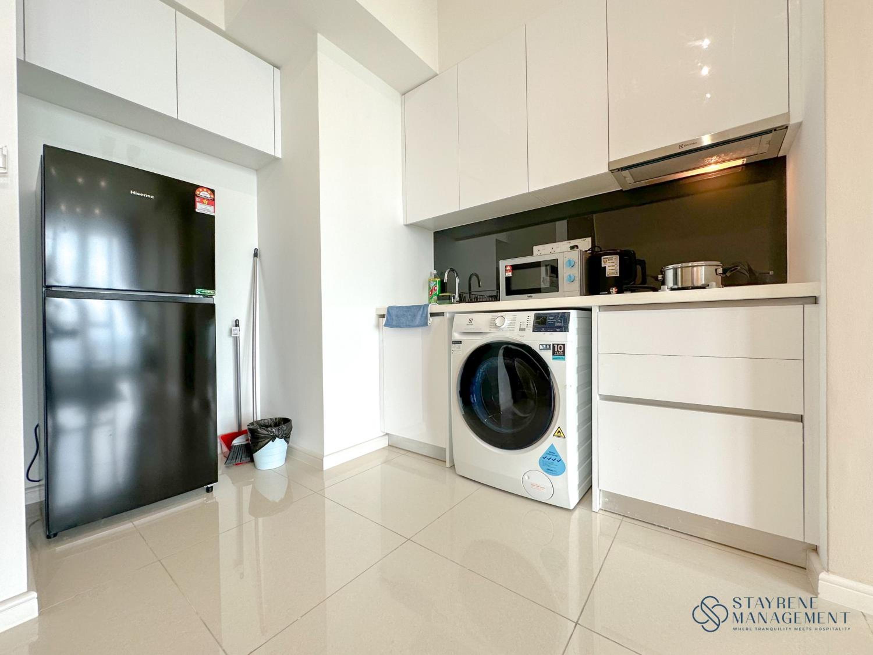 One-Bedroom Apartment - Photo 16