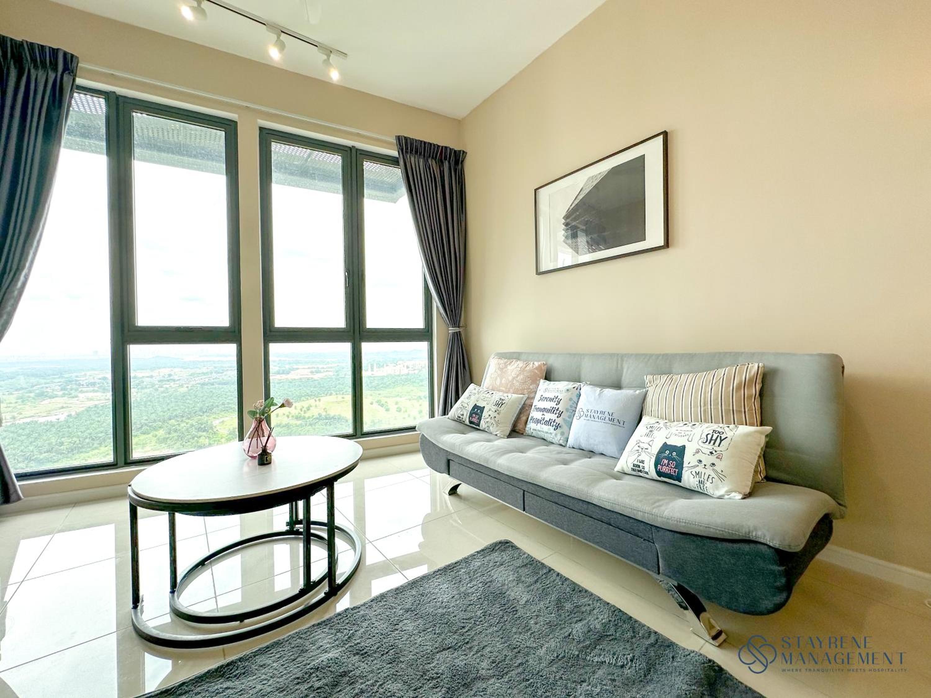 One-Bedroom Apartment - Photo 11