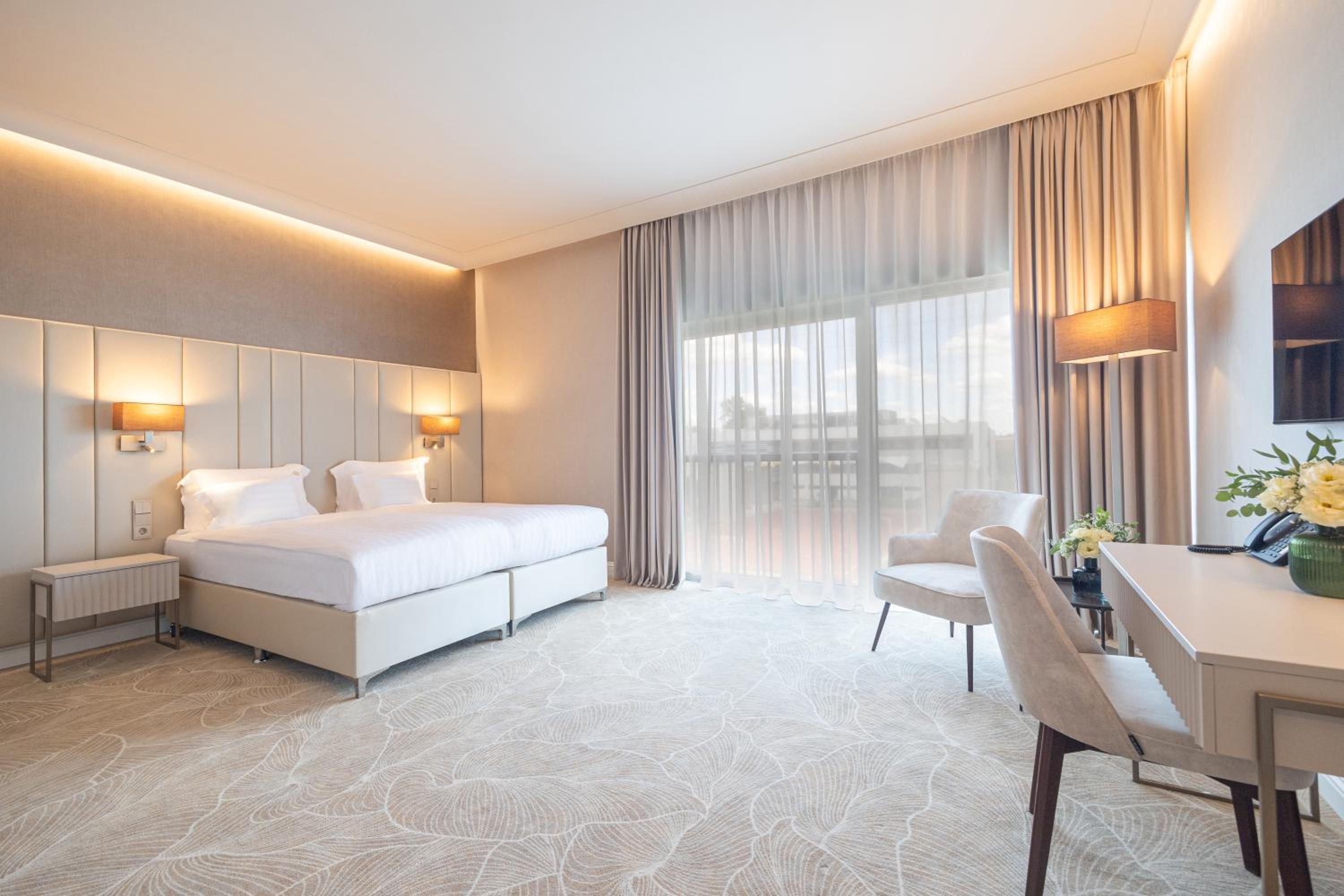 Superior Double Room - Photo 3