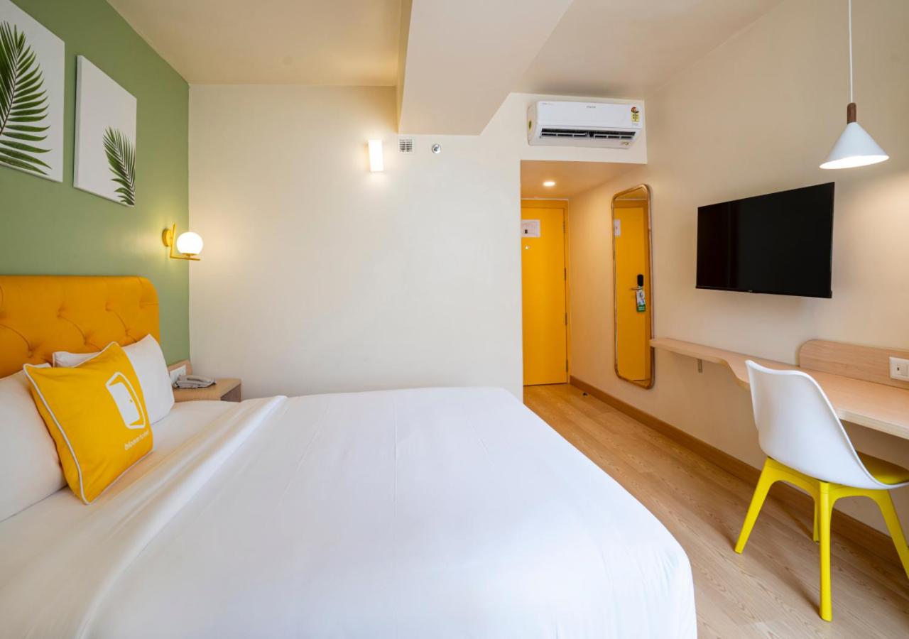Standard King Room - Photo 3