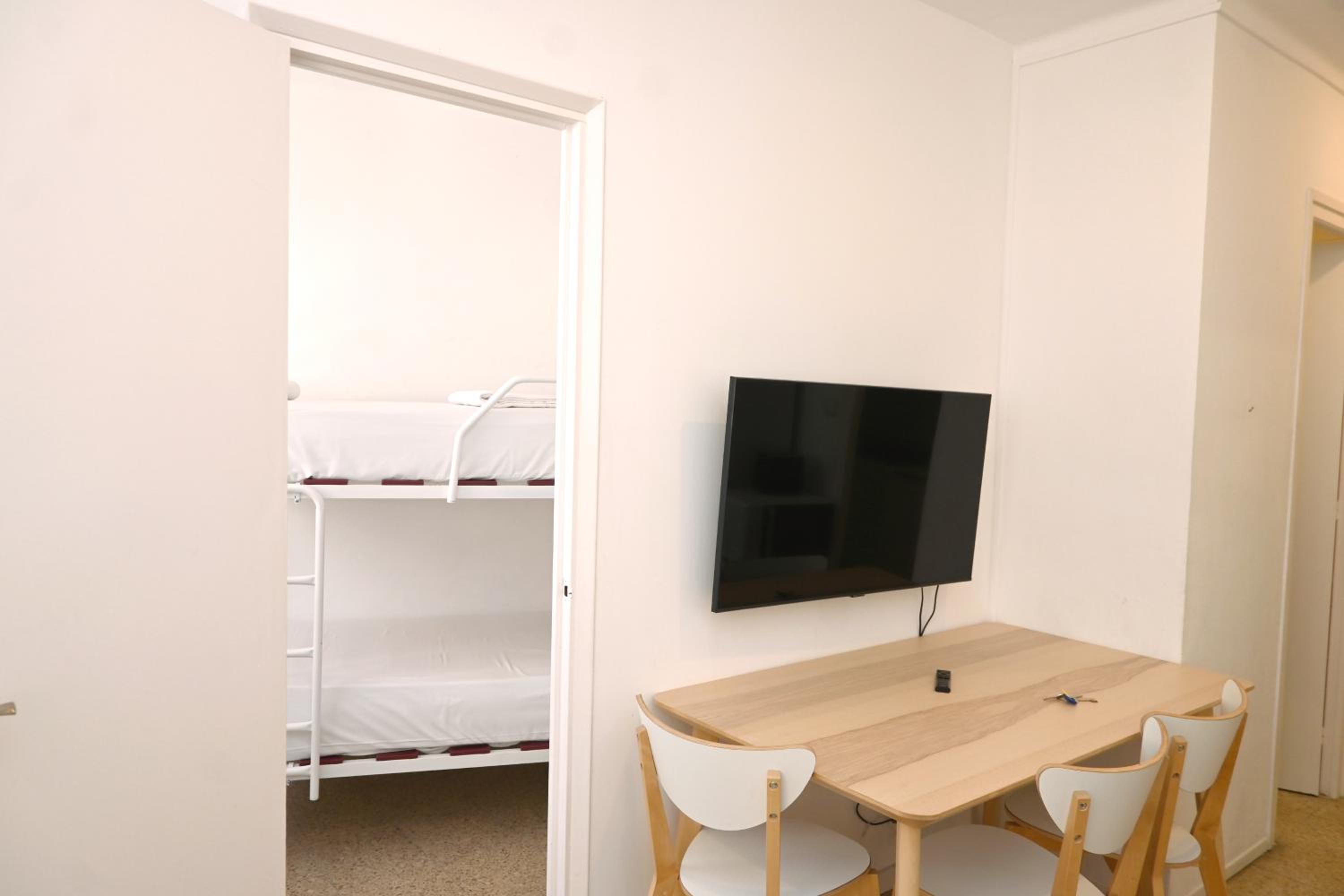 Two-Bedroom Apartment photo 3