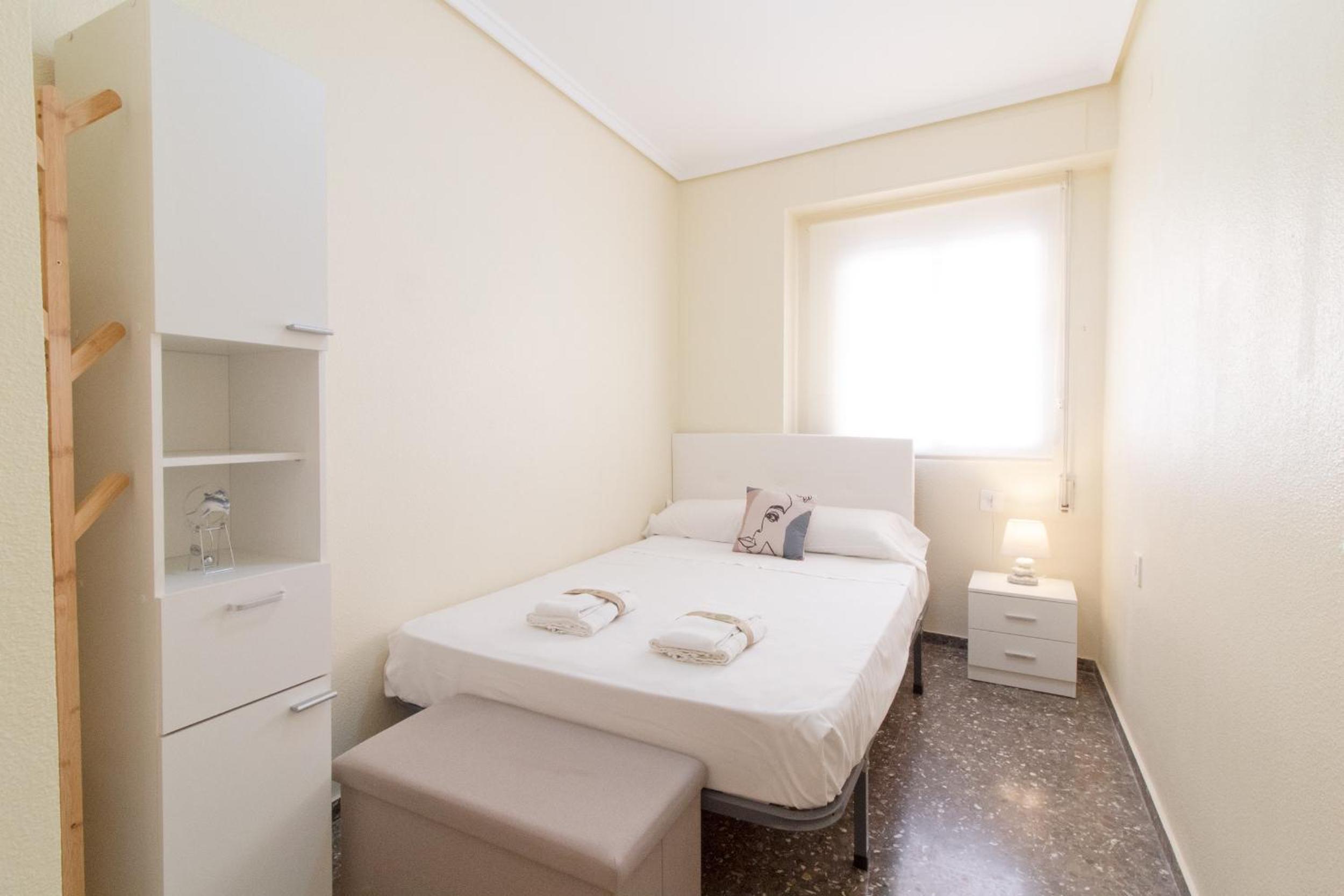 Apartment photo 2
