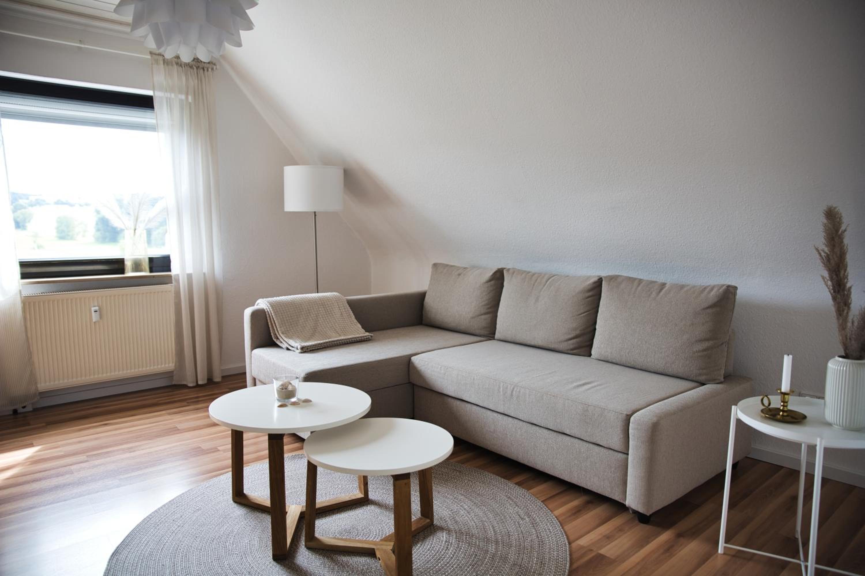 One-Bedroom Apartment photo 1