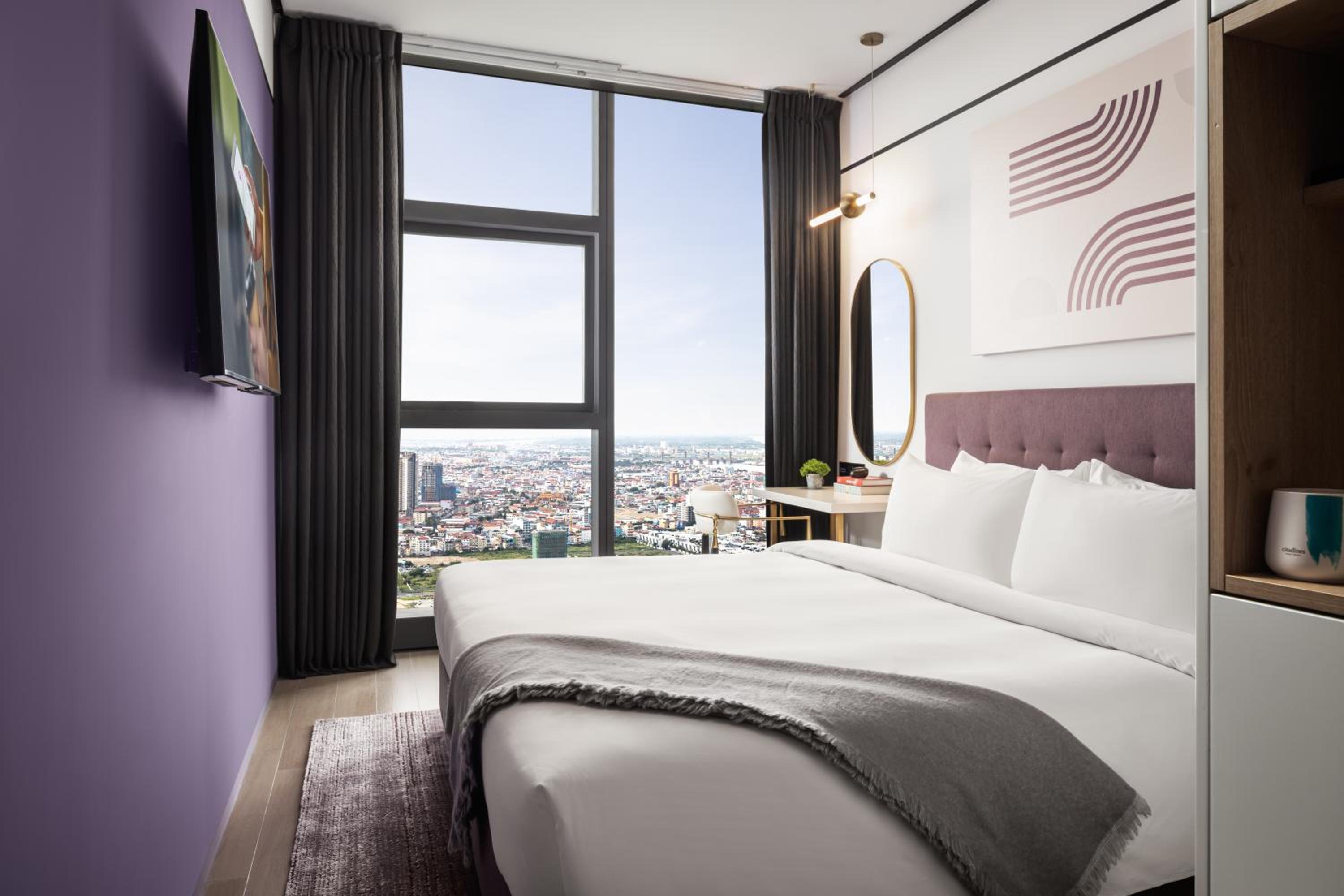 Deluxe Room - Photo 1