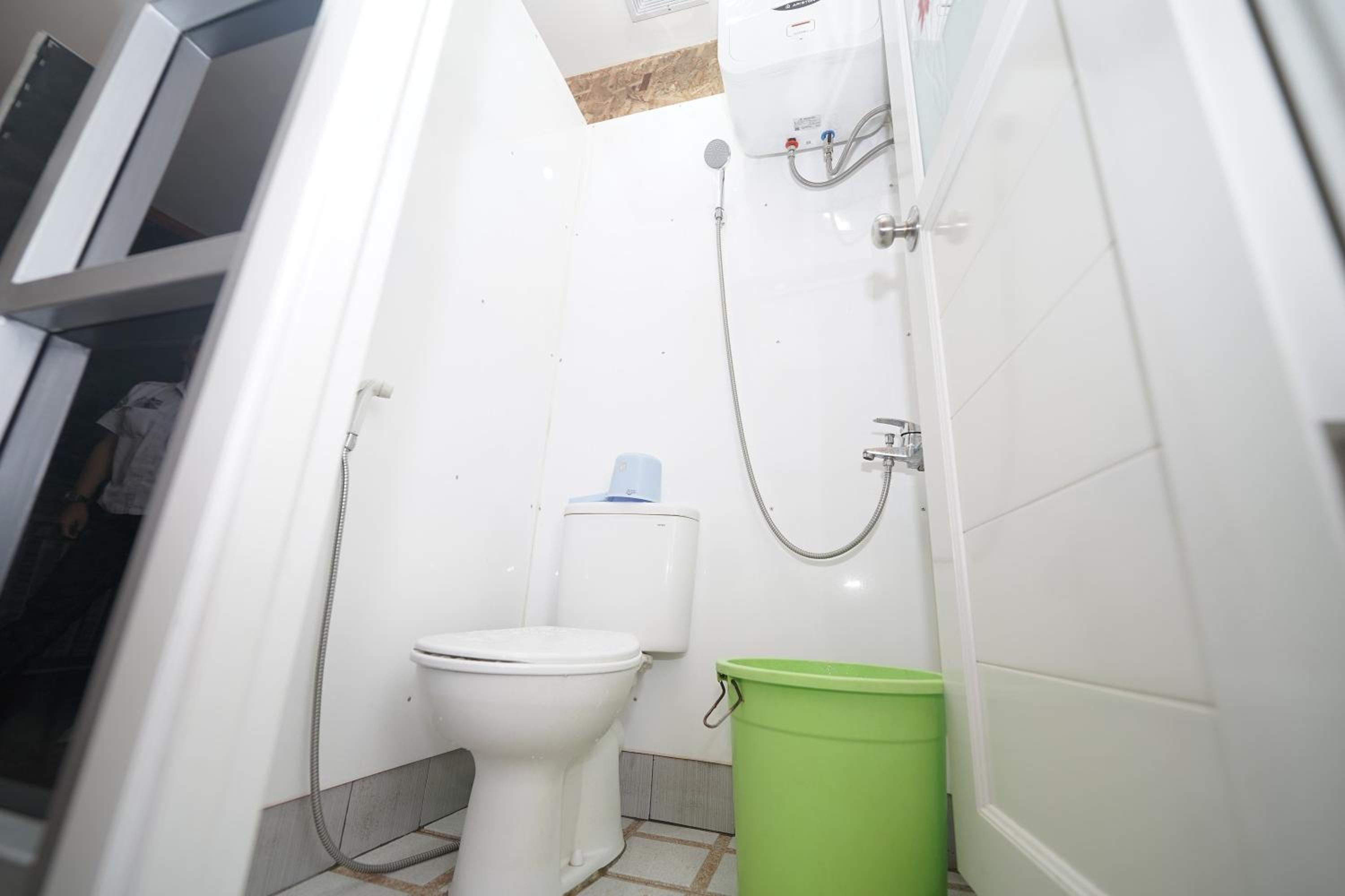 Standard Double or Twin Room - Photo 17