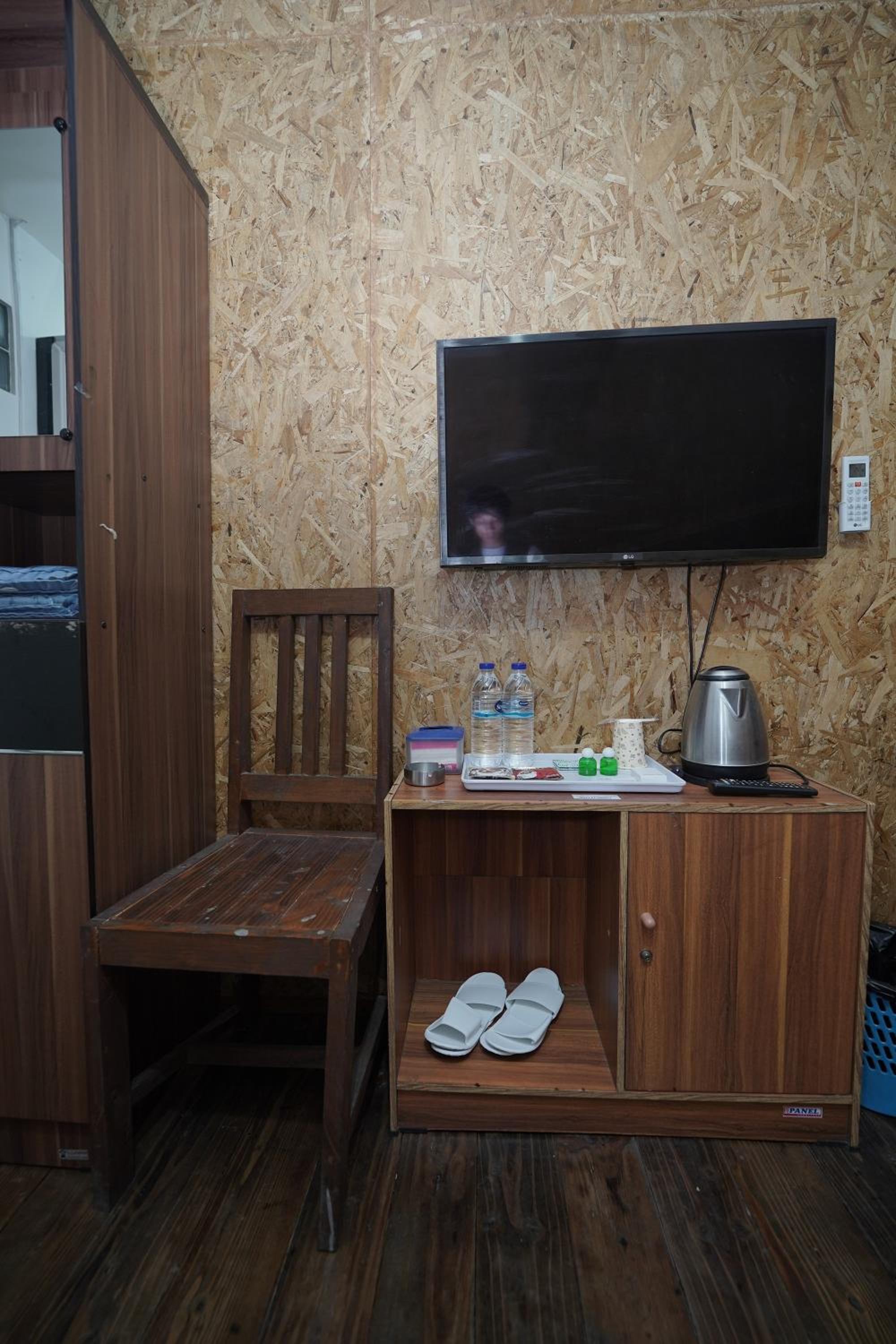 Standard Double or Twin Room - Photo 19