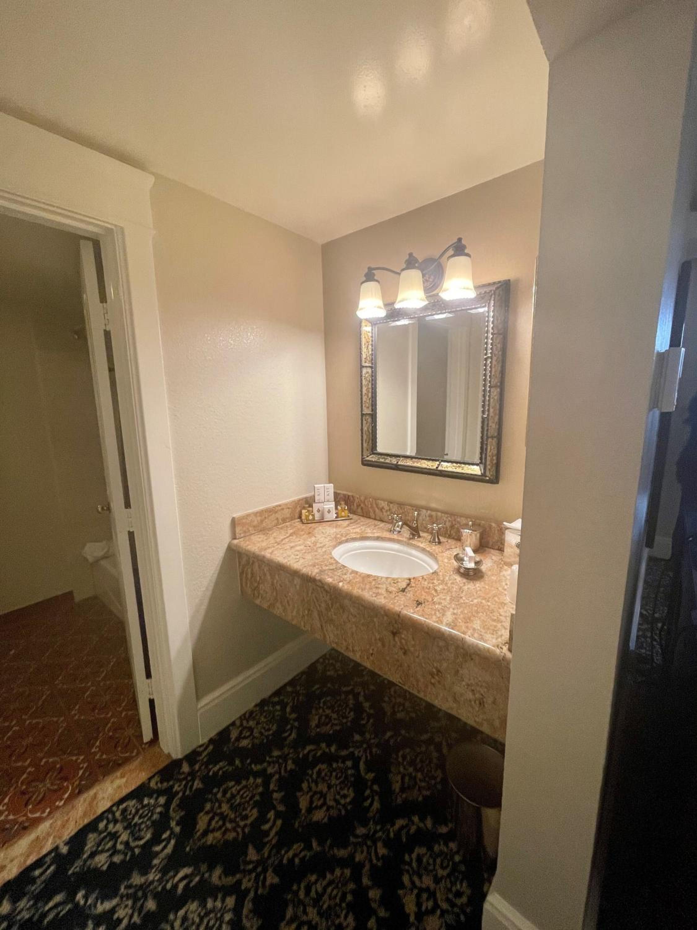 Junior Suite - Photo 3