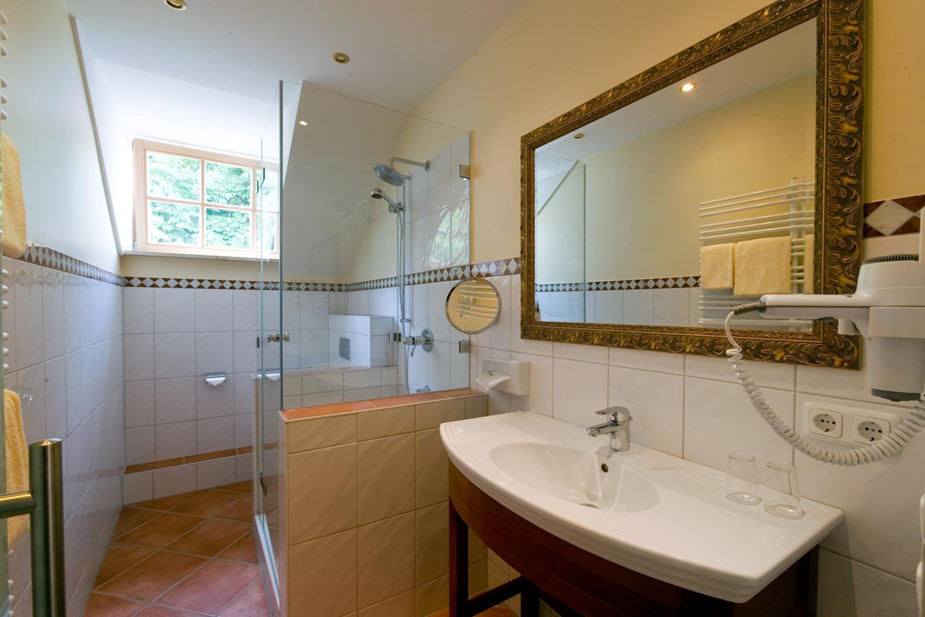 Junior Suite - Photo 9