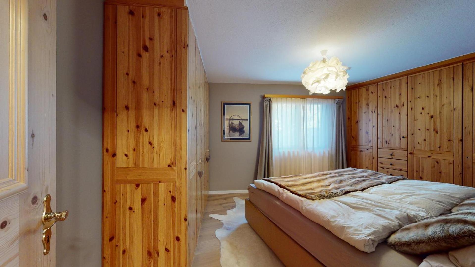 Apartment with Mountain View photo 2