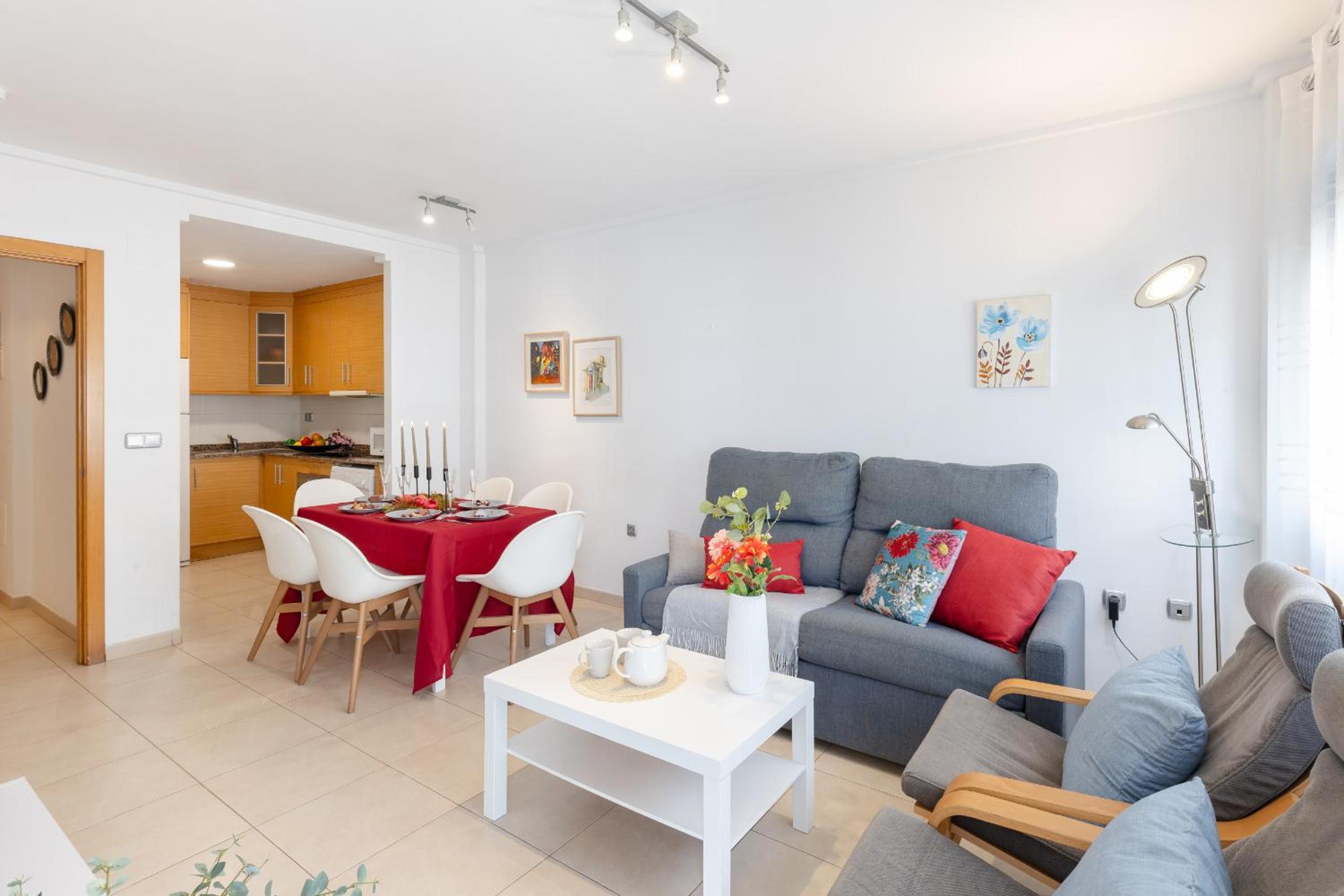 Apartment With Garden View