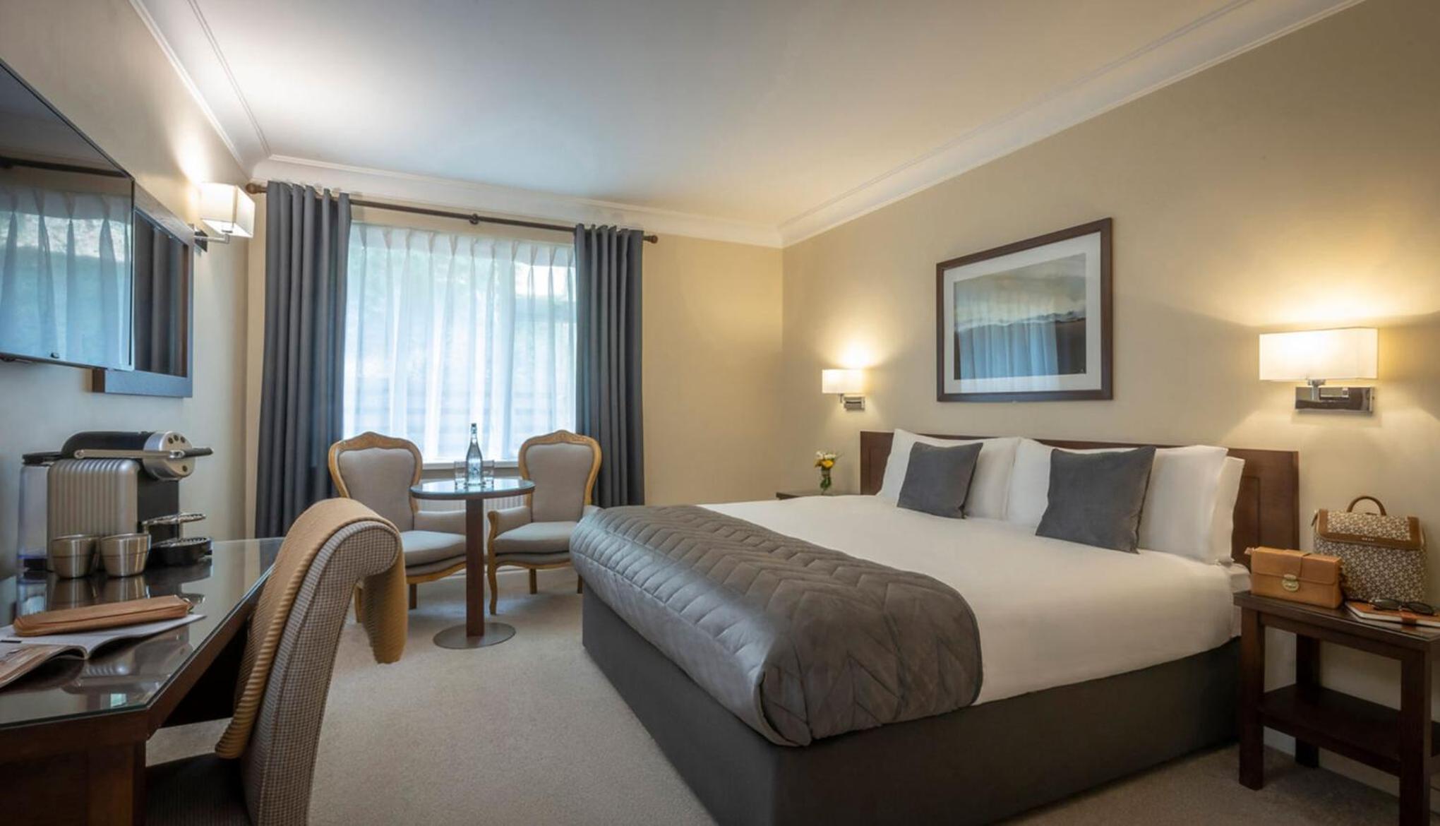 Standard Double or Twin Room photo 3