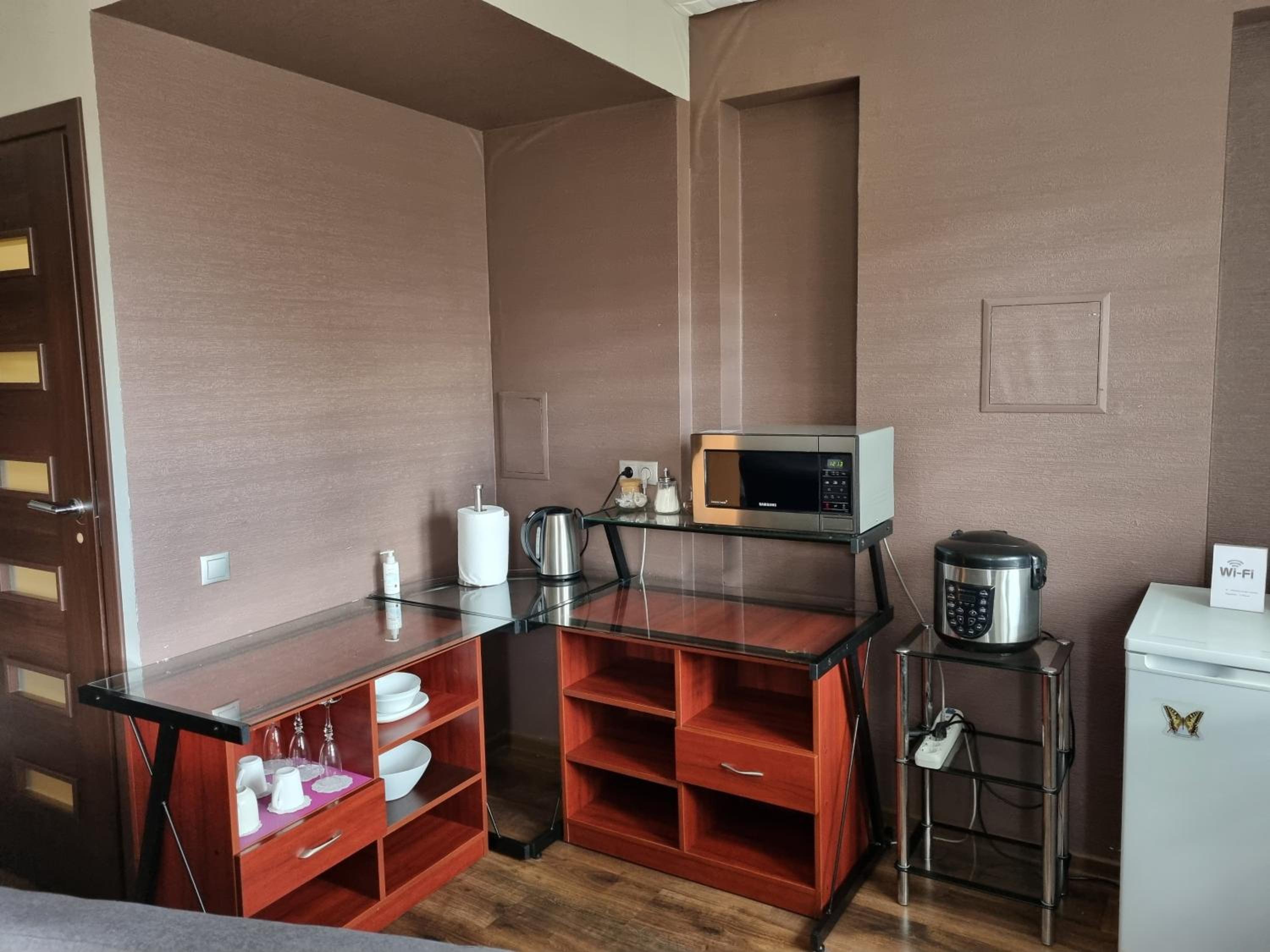 Apartment - Ground Floor - Photo 2