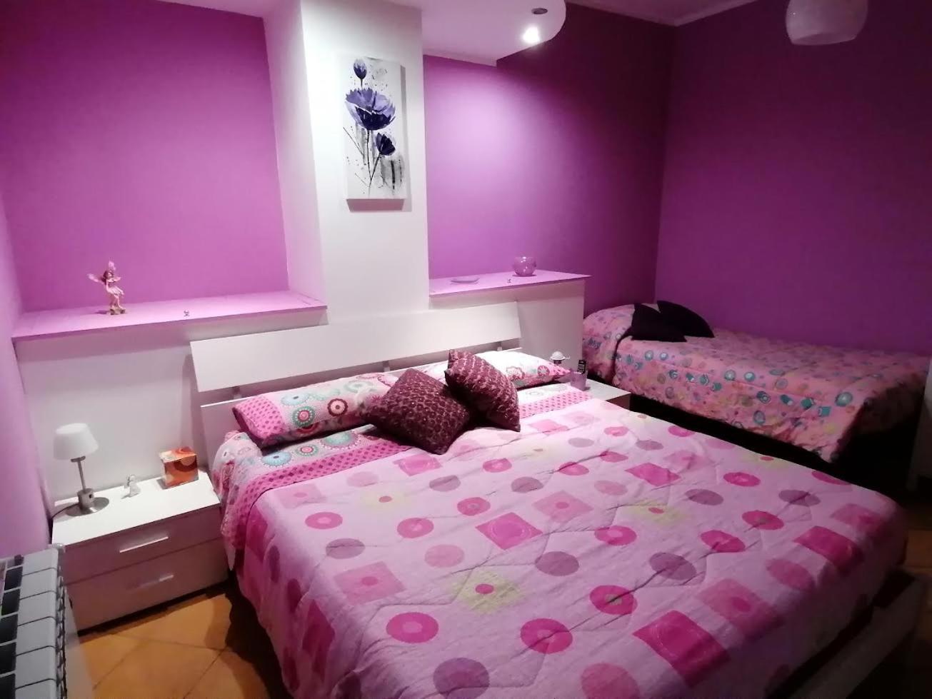 Double Room with Extra Bed - Photo 1