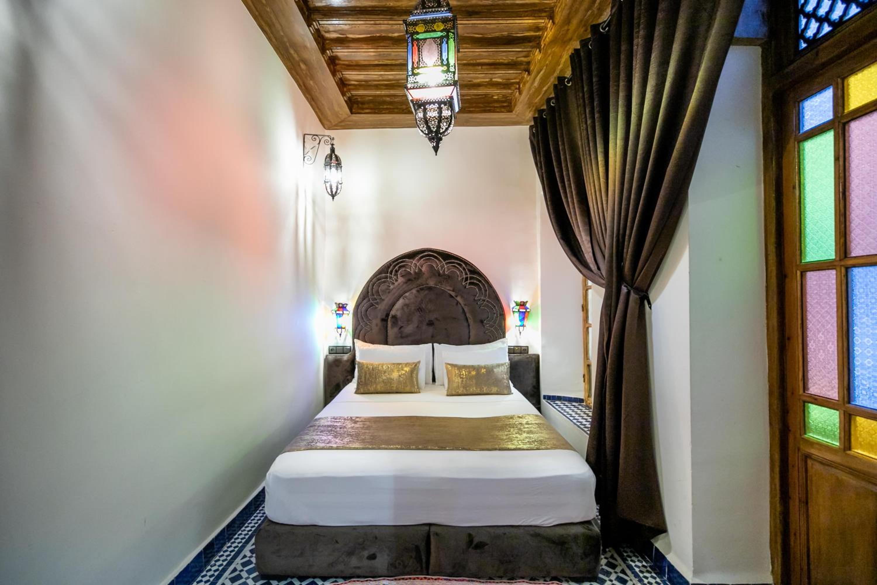 Double or Twin Room with Private Bathroom photo 1