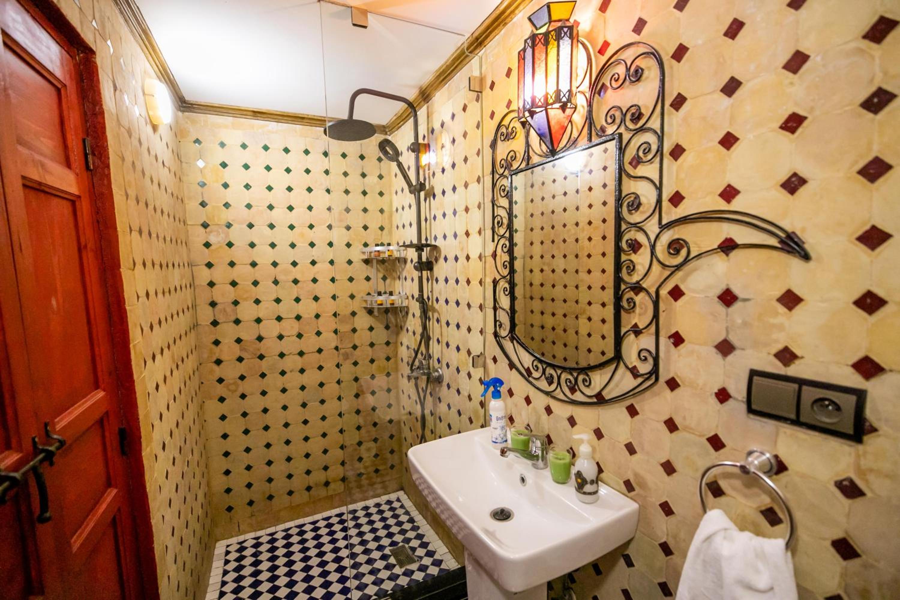 Deluxe Double or Twin Room photo 2