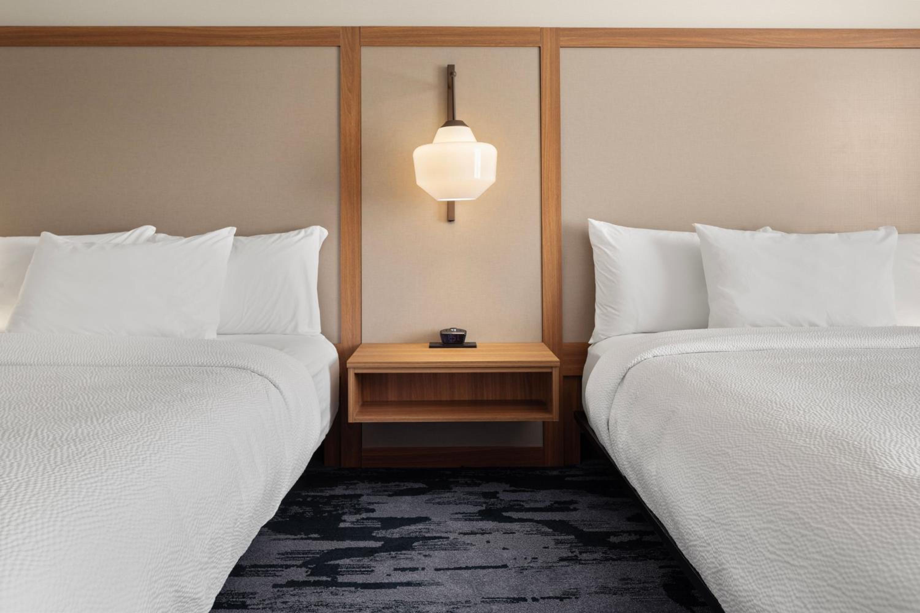 Queen Room with Two Queen Beds - Photo 1