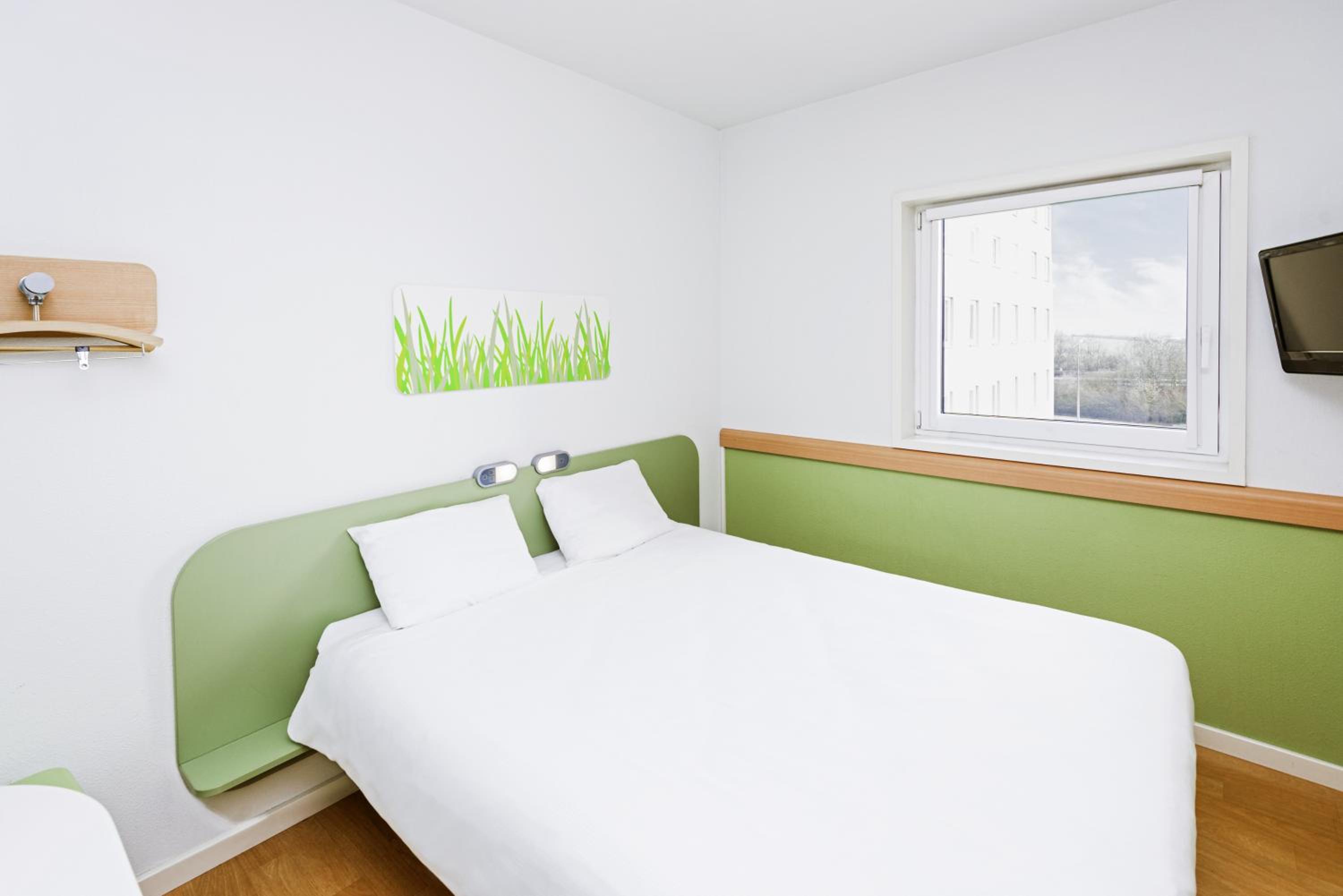 Standard Double Room photo 2