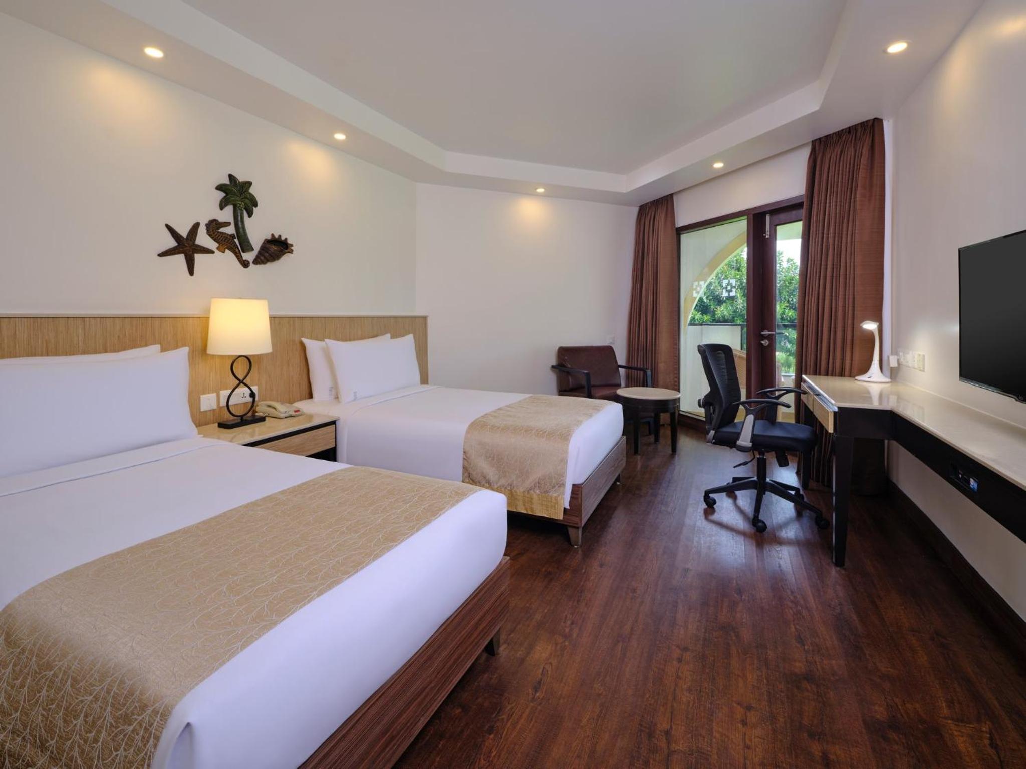Standard Twin Room - Photo 6