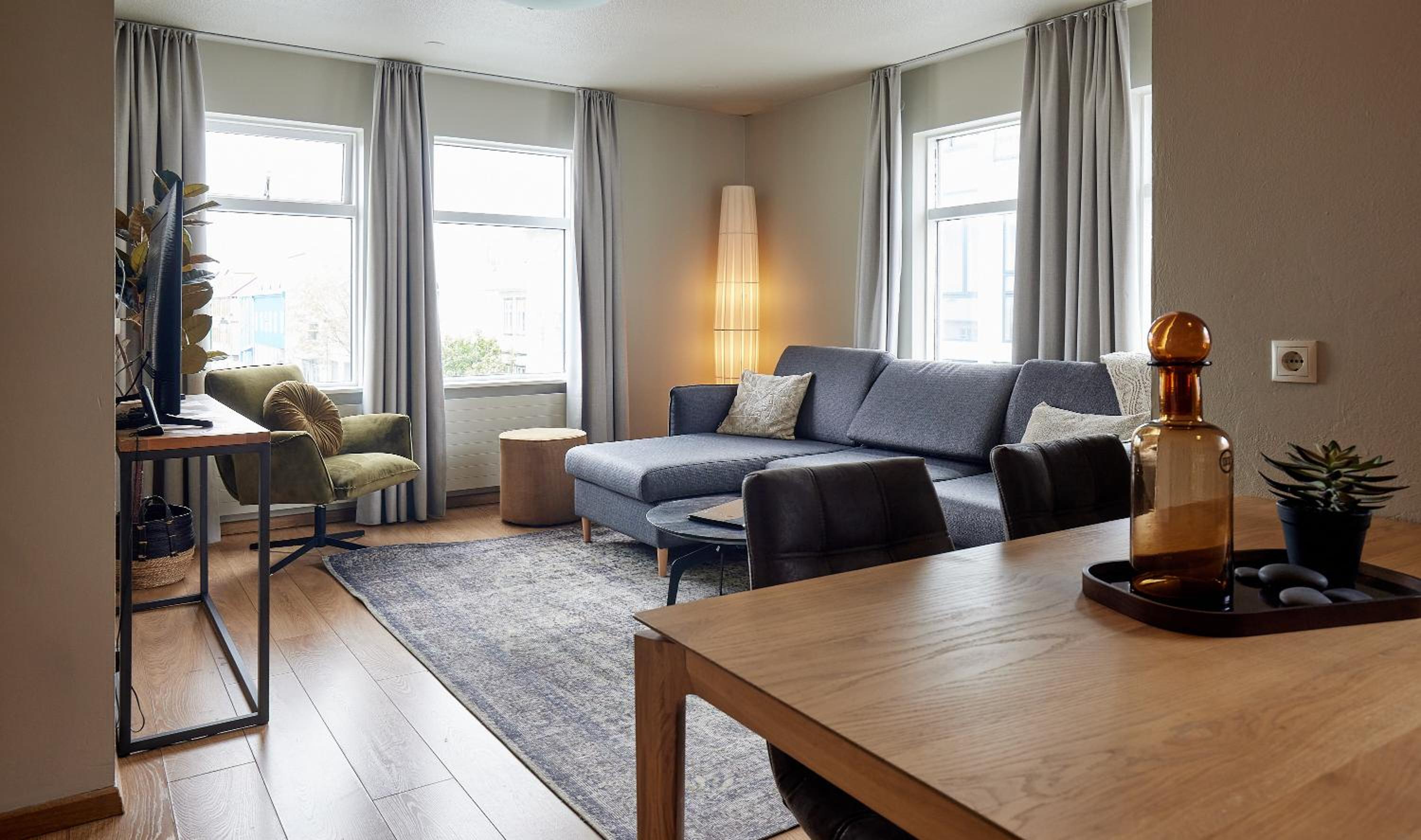 Two-Bedroom Apartment - Photo 12
