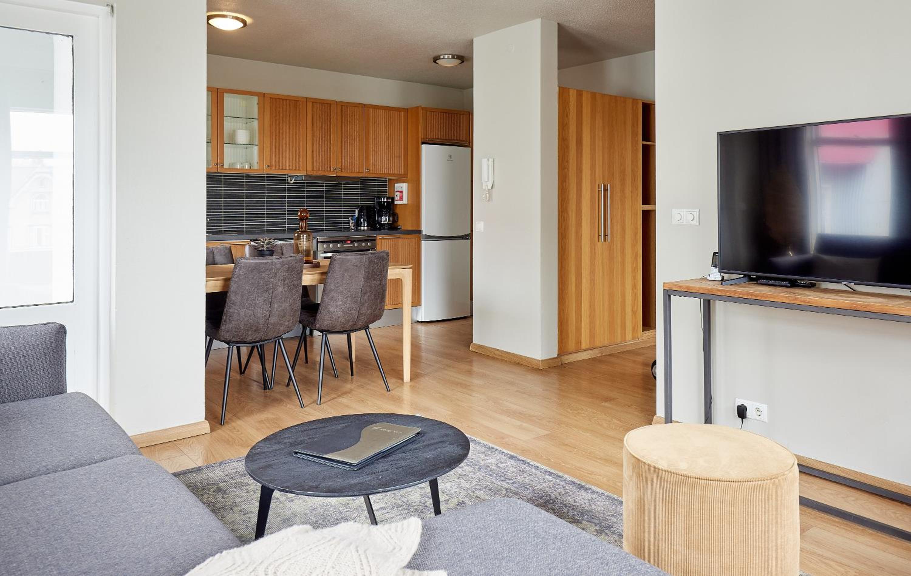 Two-Bedroom Apartment - Photo 16
