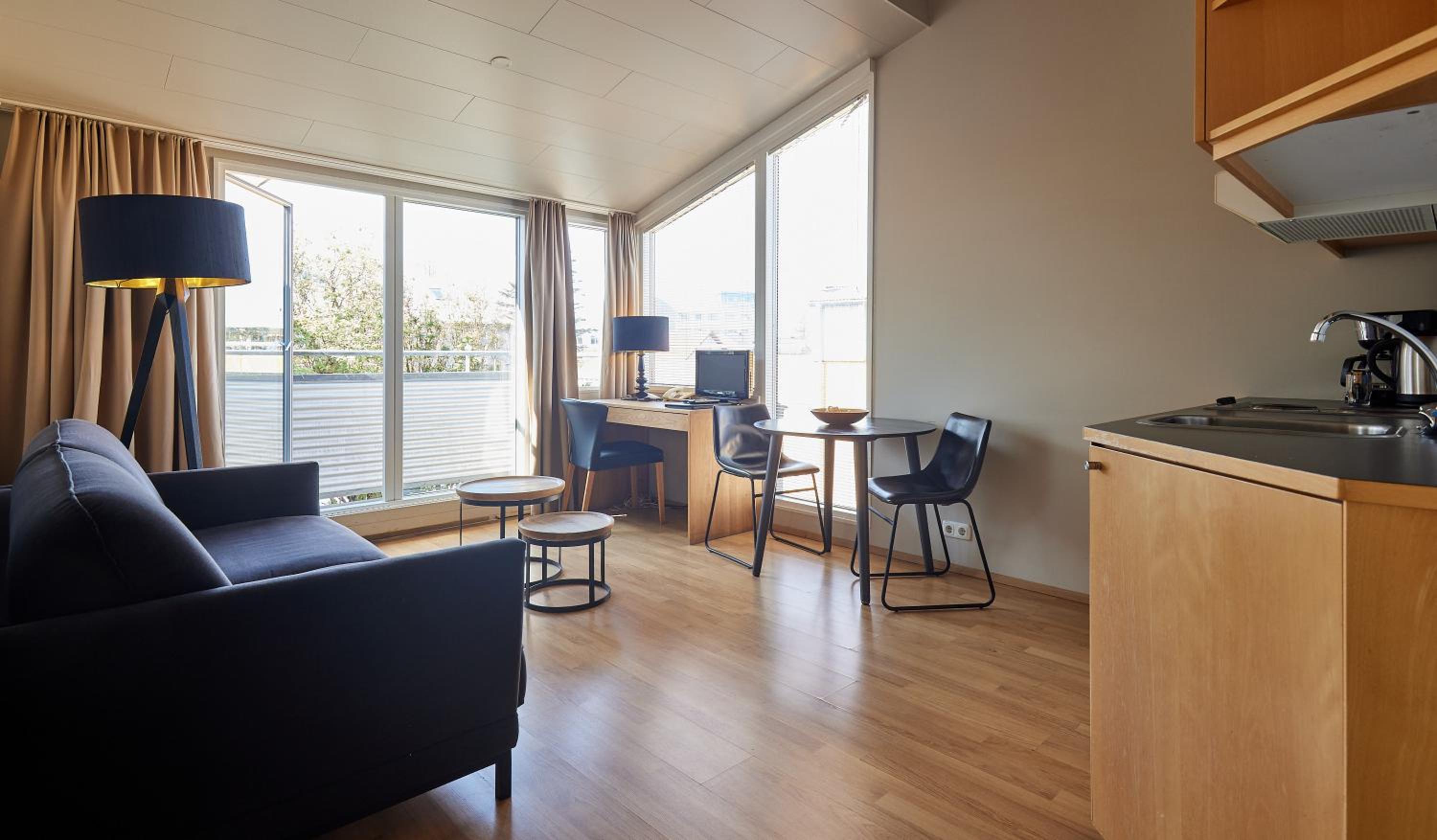 One-Bedroom Apartment - Photo 9