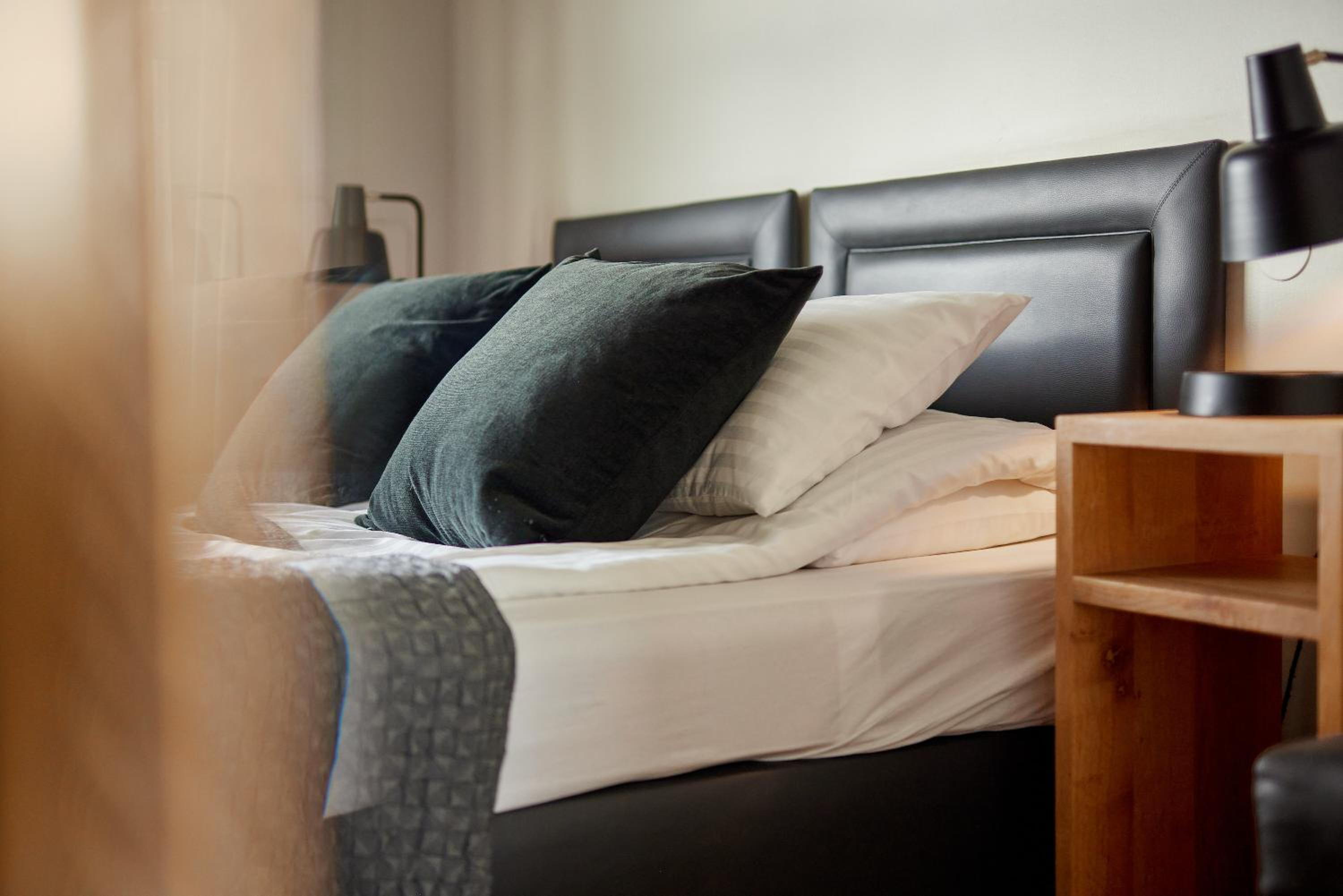 Standard Double or Twin Room - Photo 1