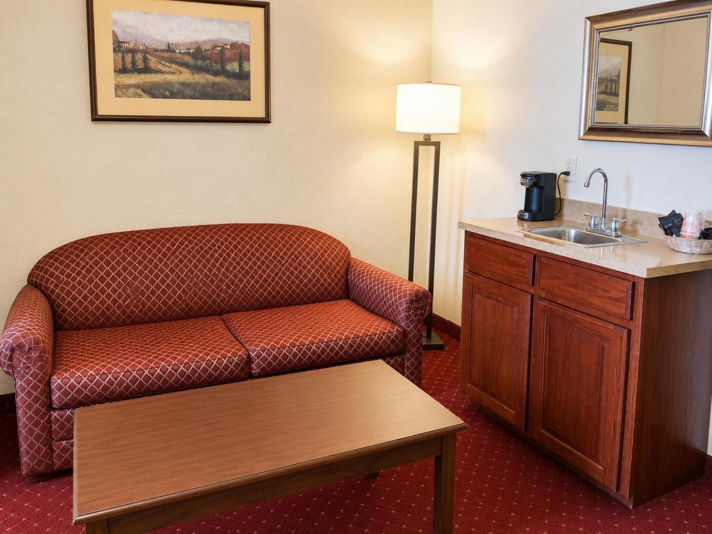 King Suite with Sofa Bed - Non Smoking
