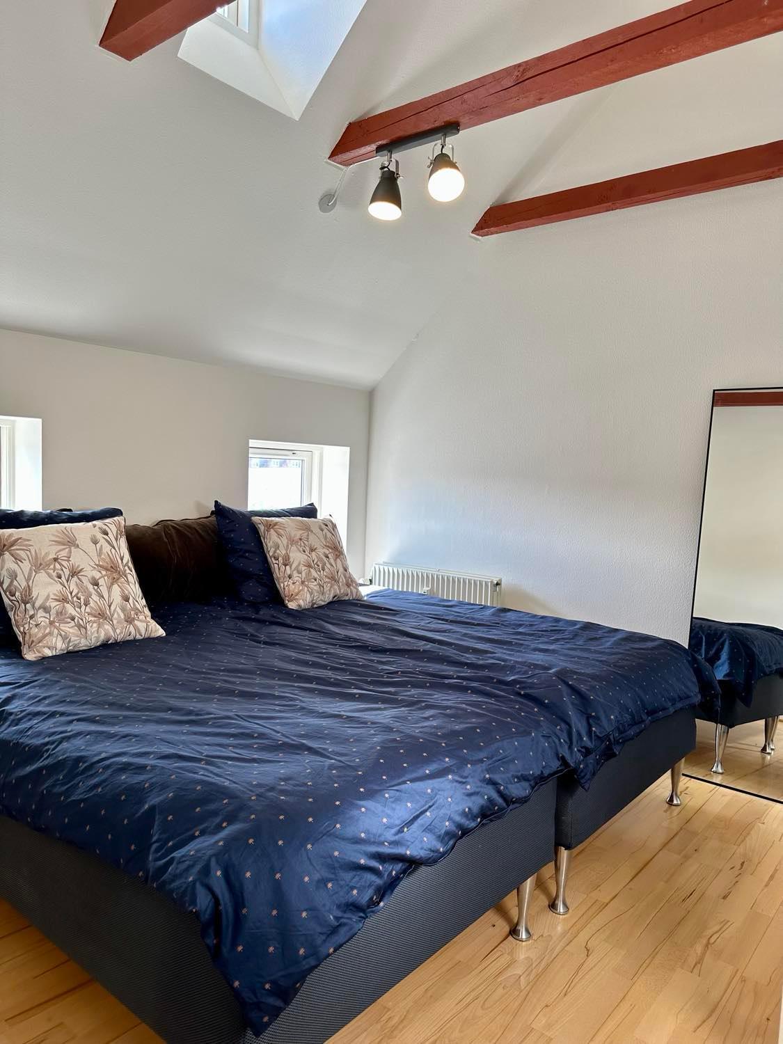 Two-Bedroom Apartment - Photo 7