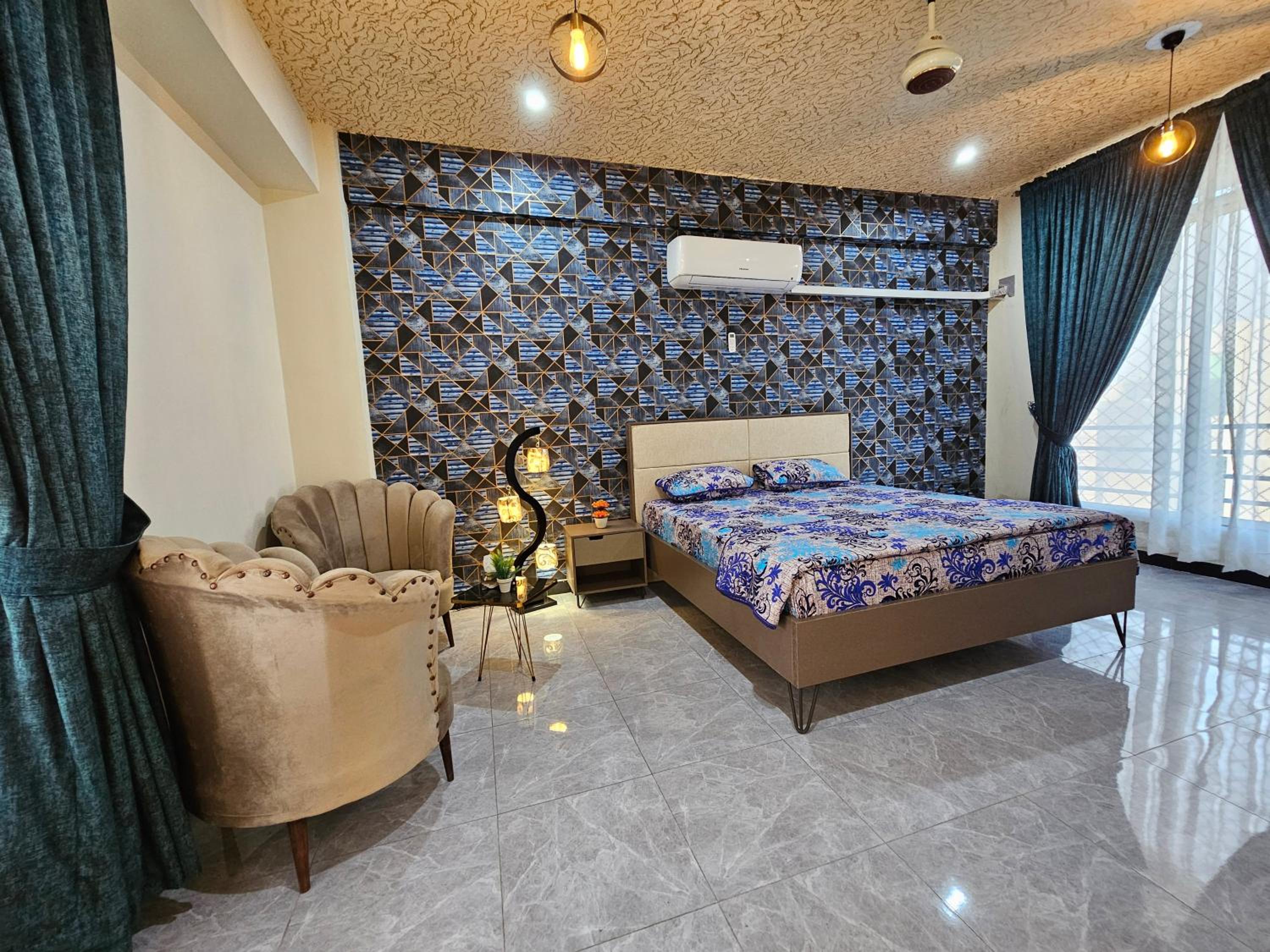 Executive Suite photo 3