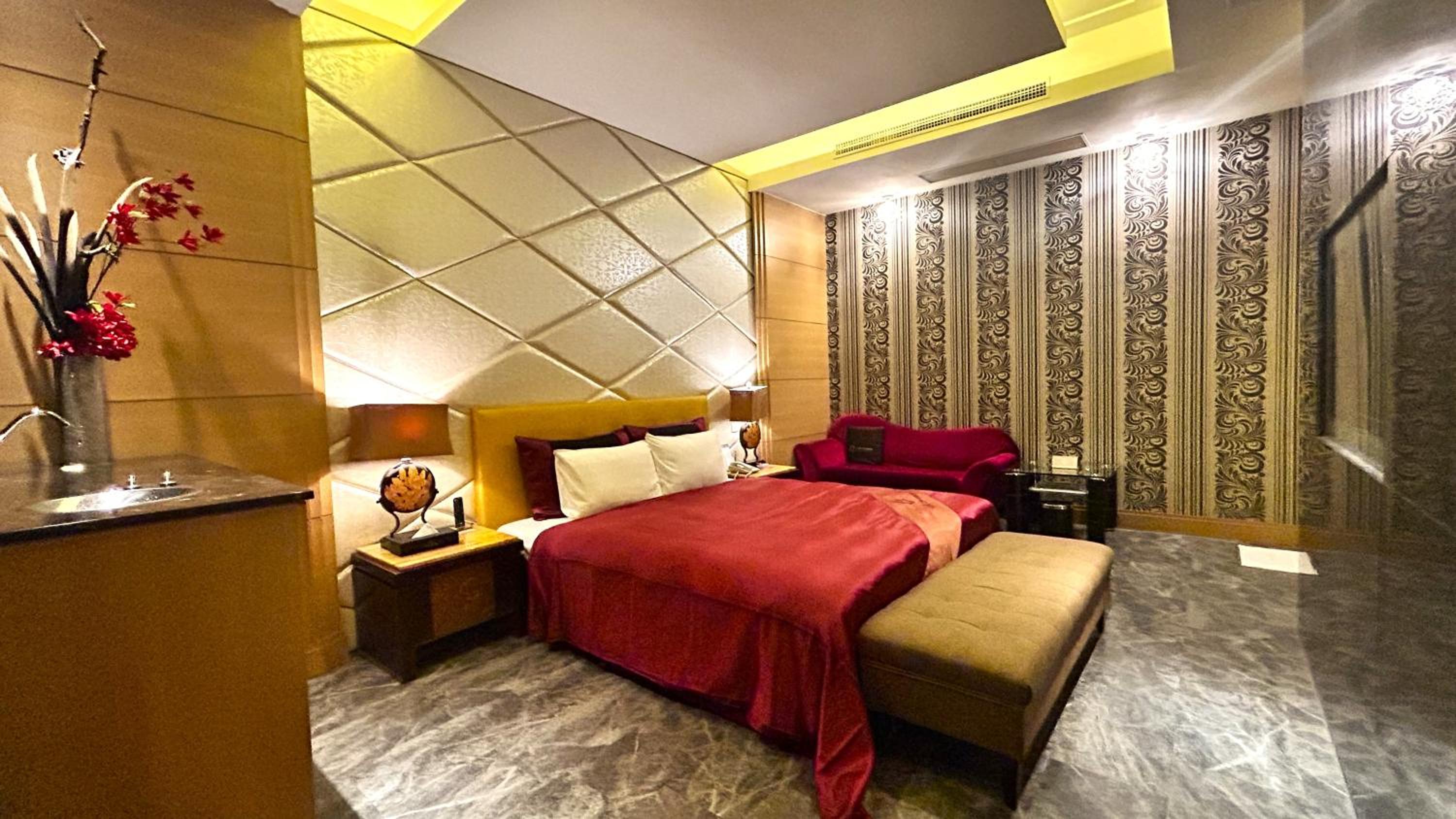 Standard Double Room (Check-in After 16:00) - Photo 11