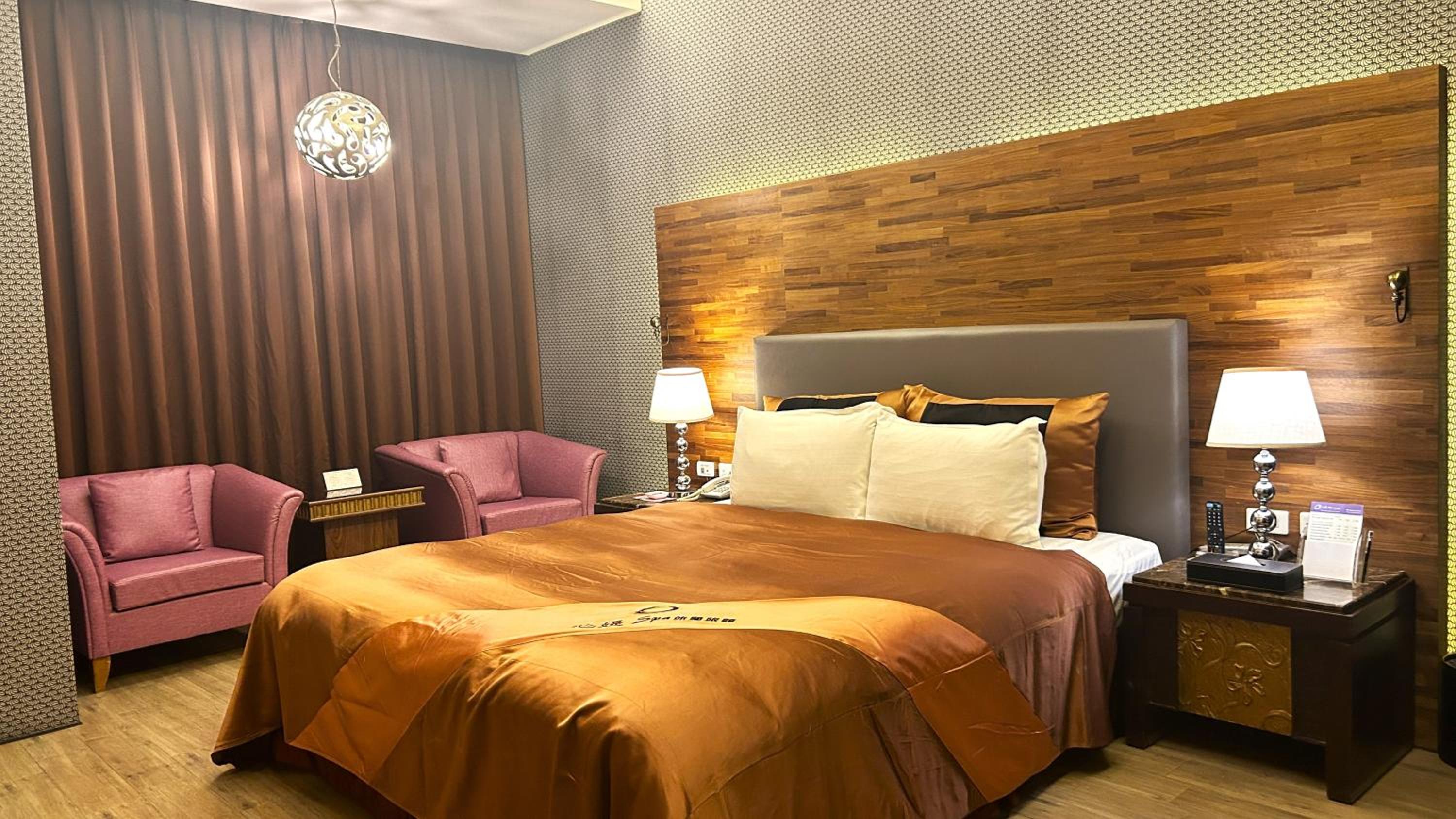 Standard Double Room (Check-in After 16:00) - Photo 17
