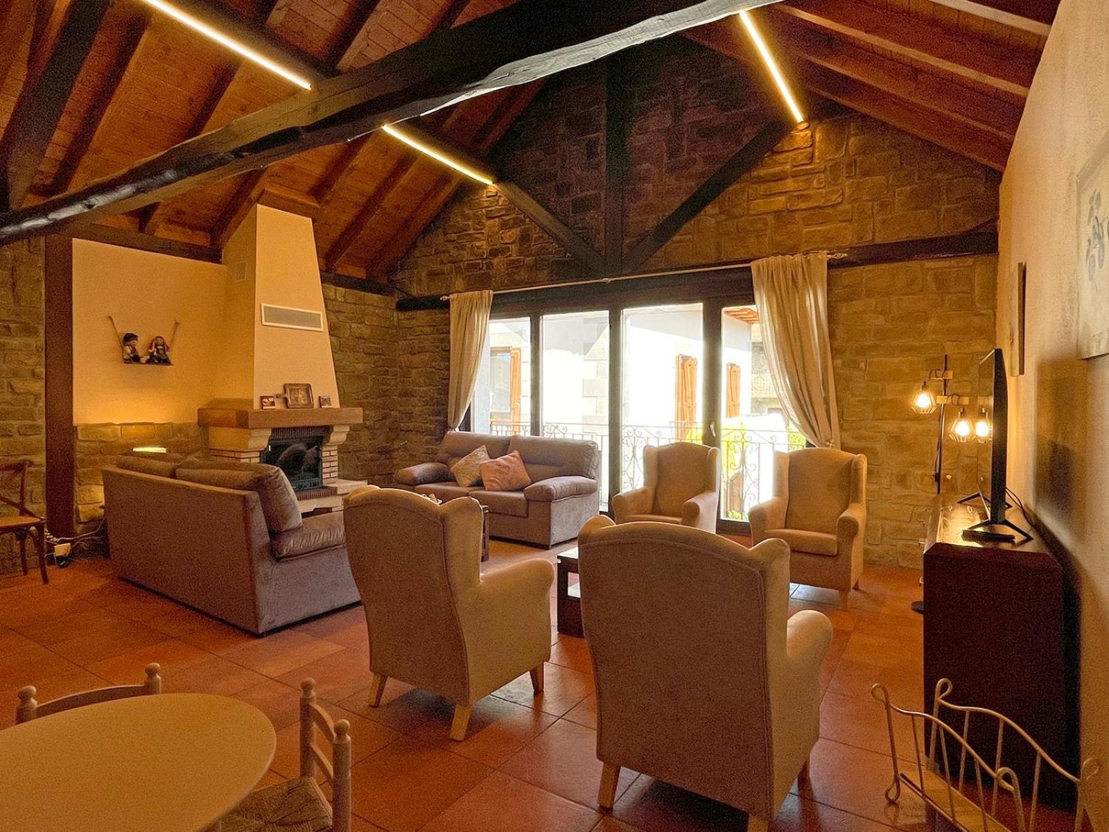 Casa de cinco habitaciones