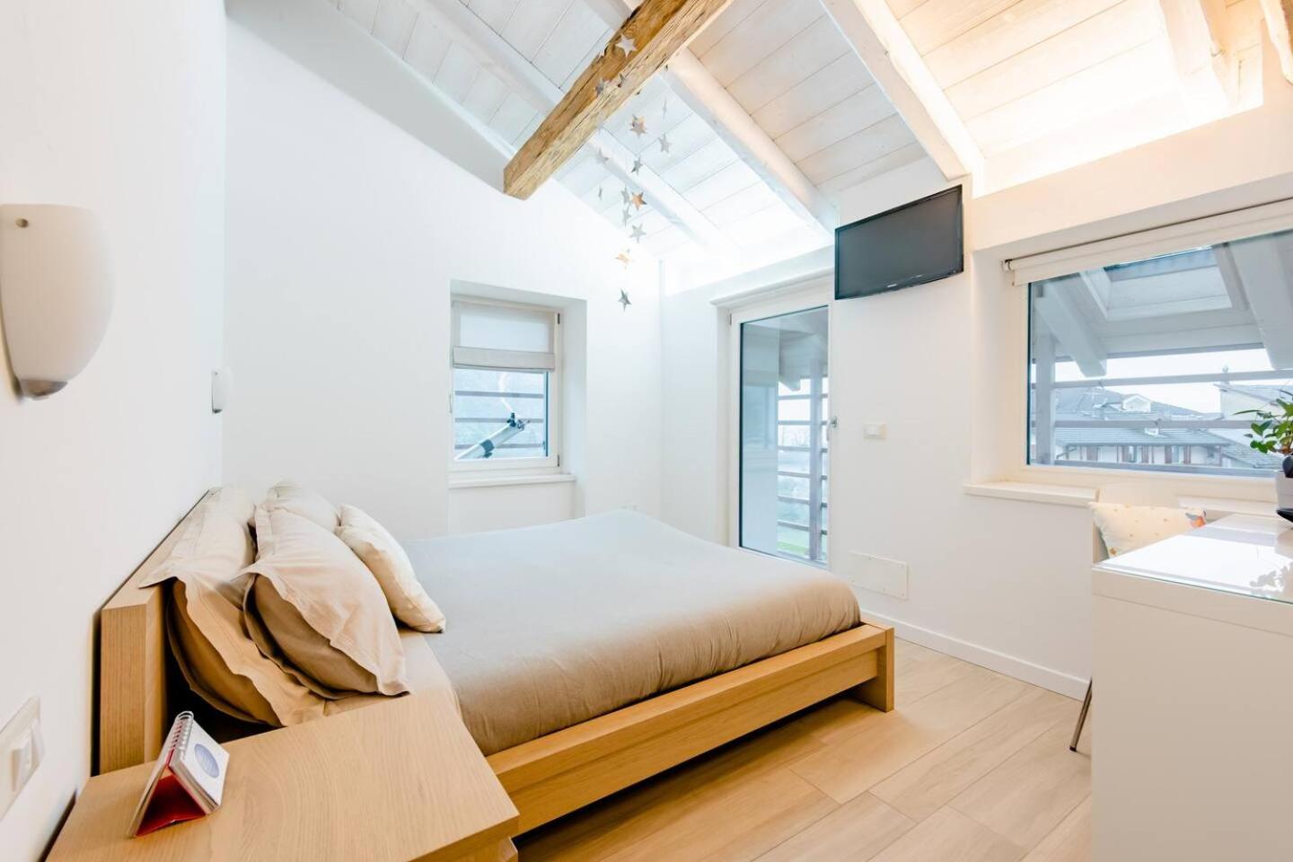 Double Room with Balcony photo 2