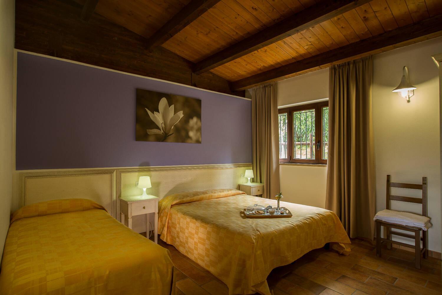 Superior Family Room - Photo 1