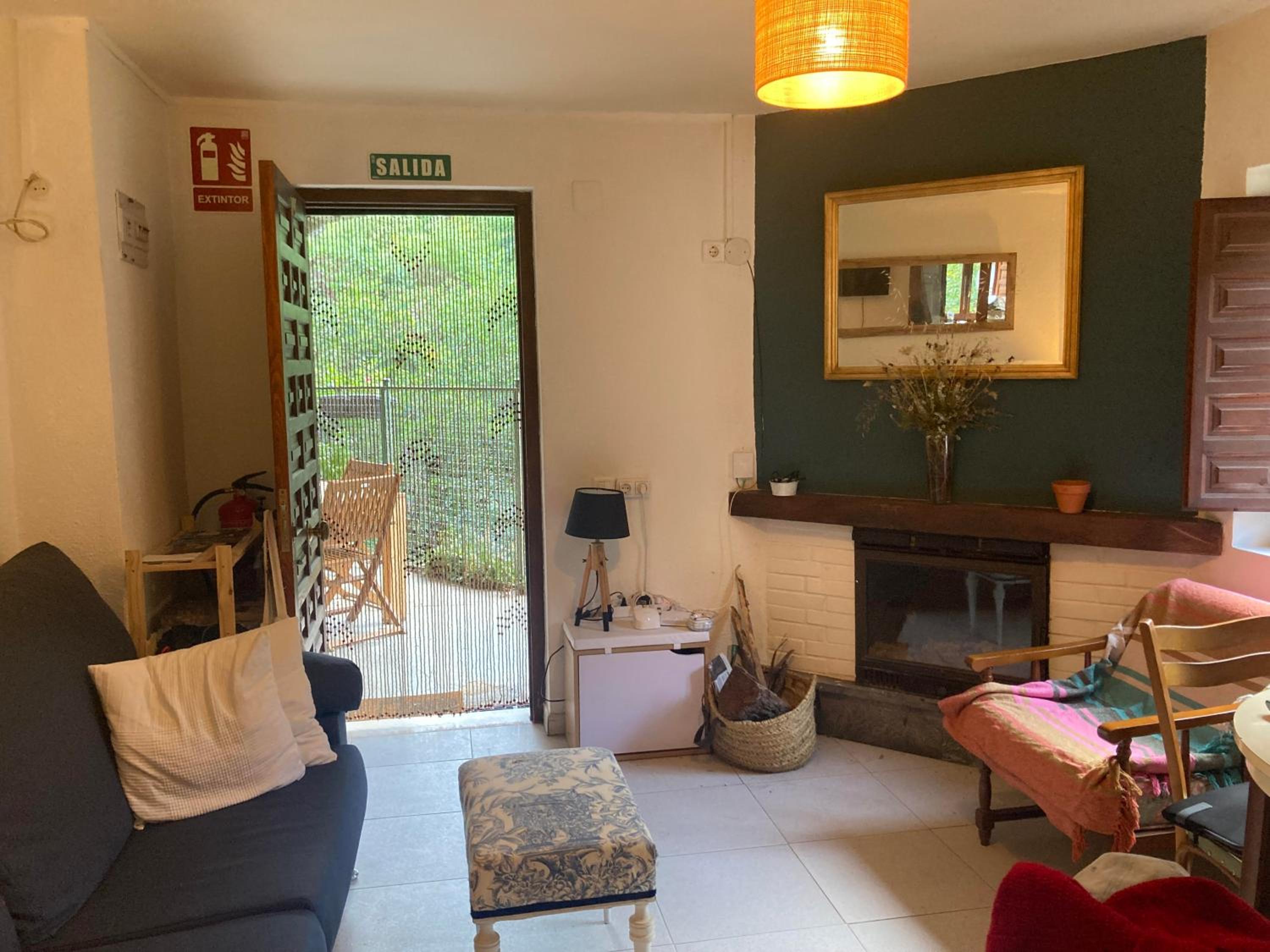 Casa de cuatro habitaciones