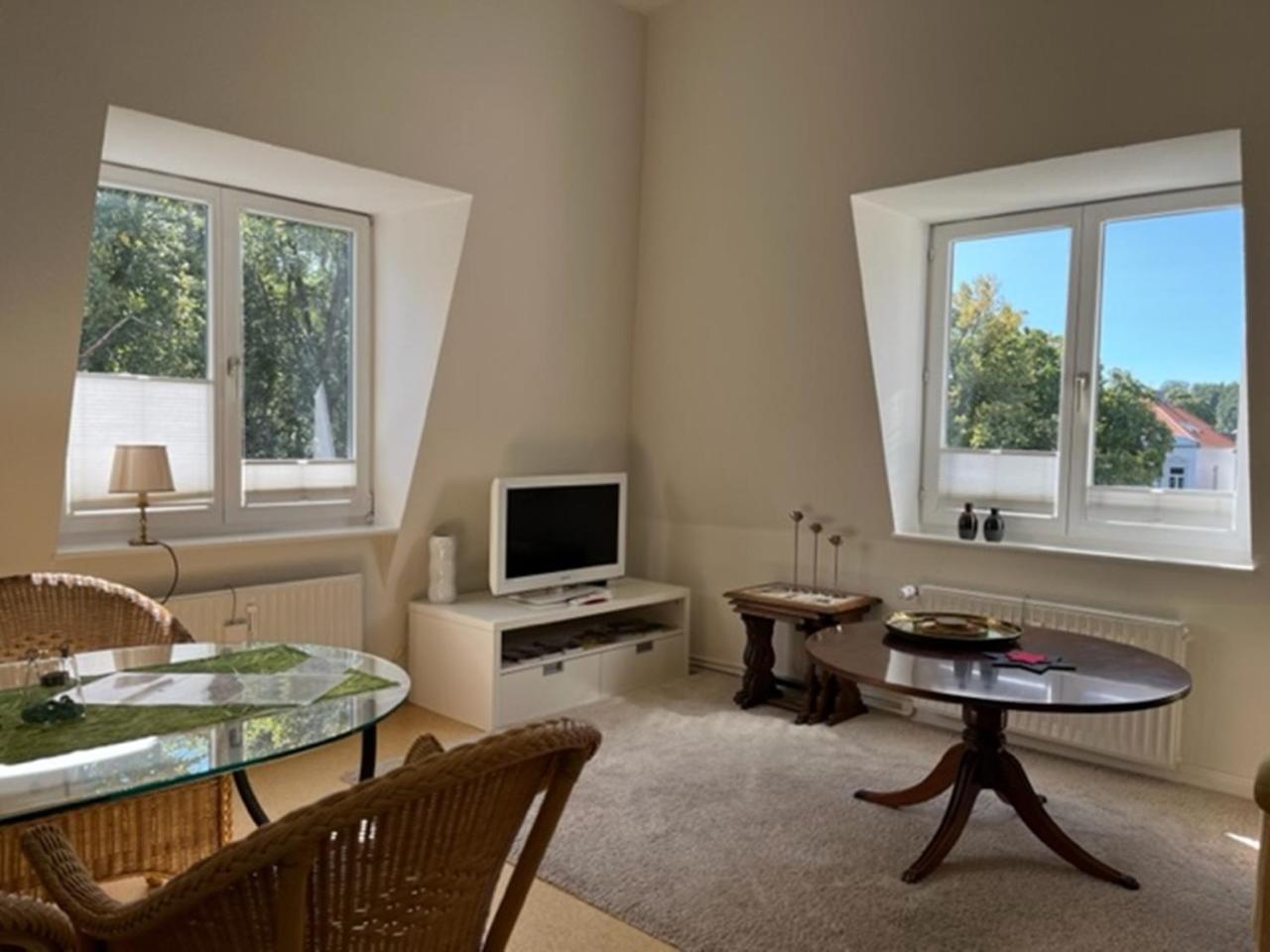 Apartment photo 1
