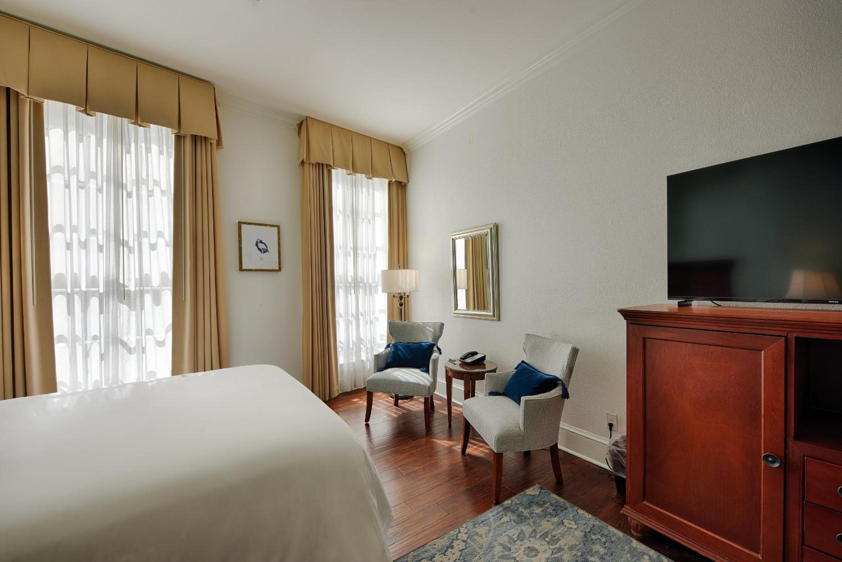 Standard Queen Room - Photo 1