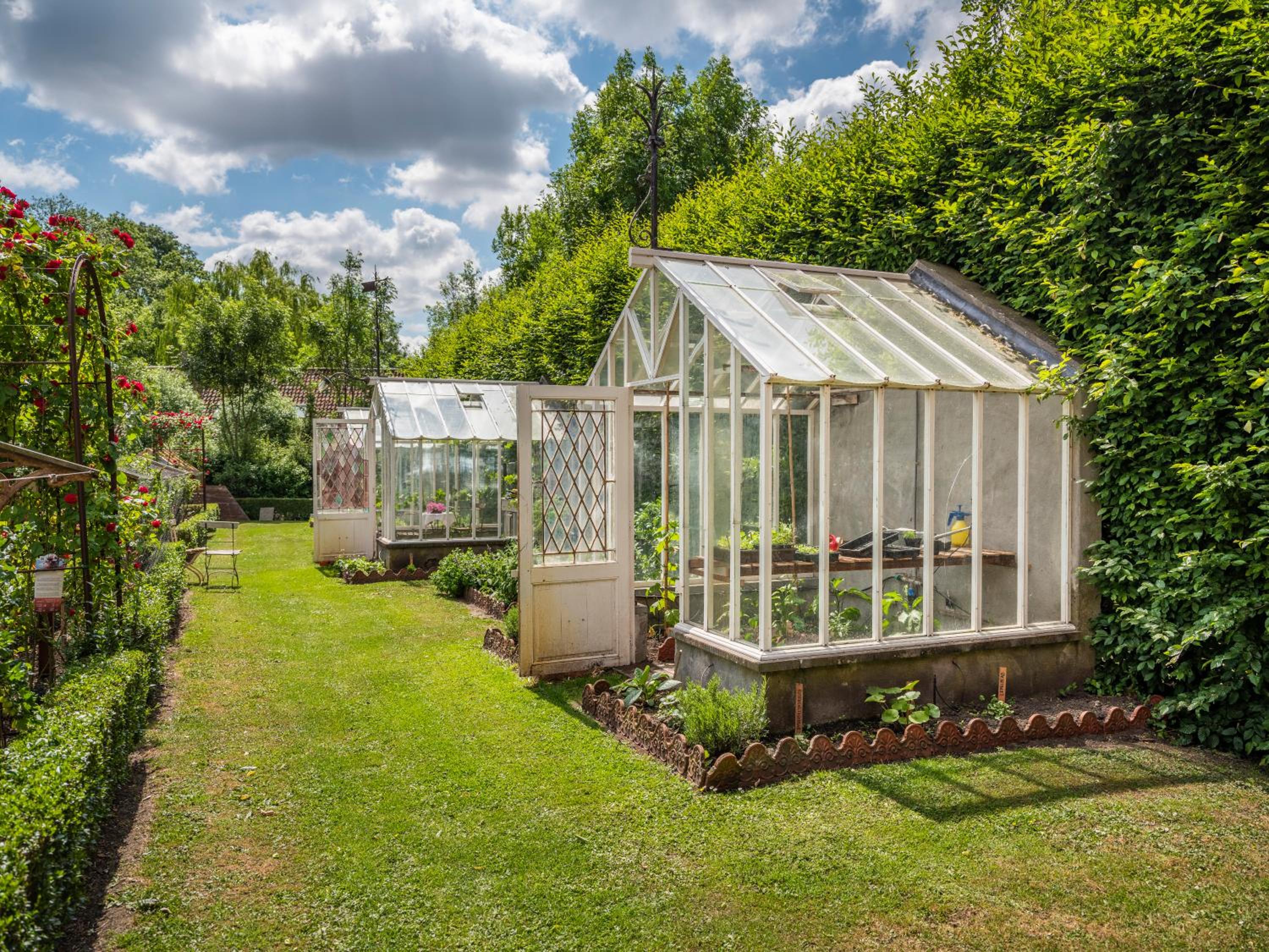 Double Room with Garden View - Photo 18