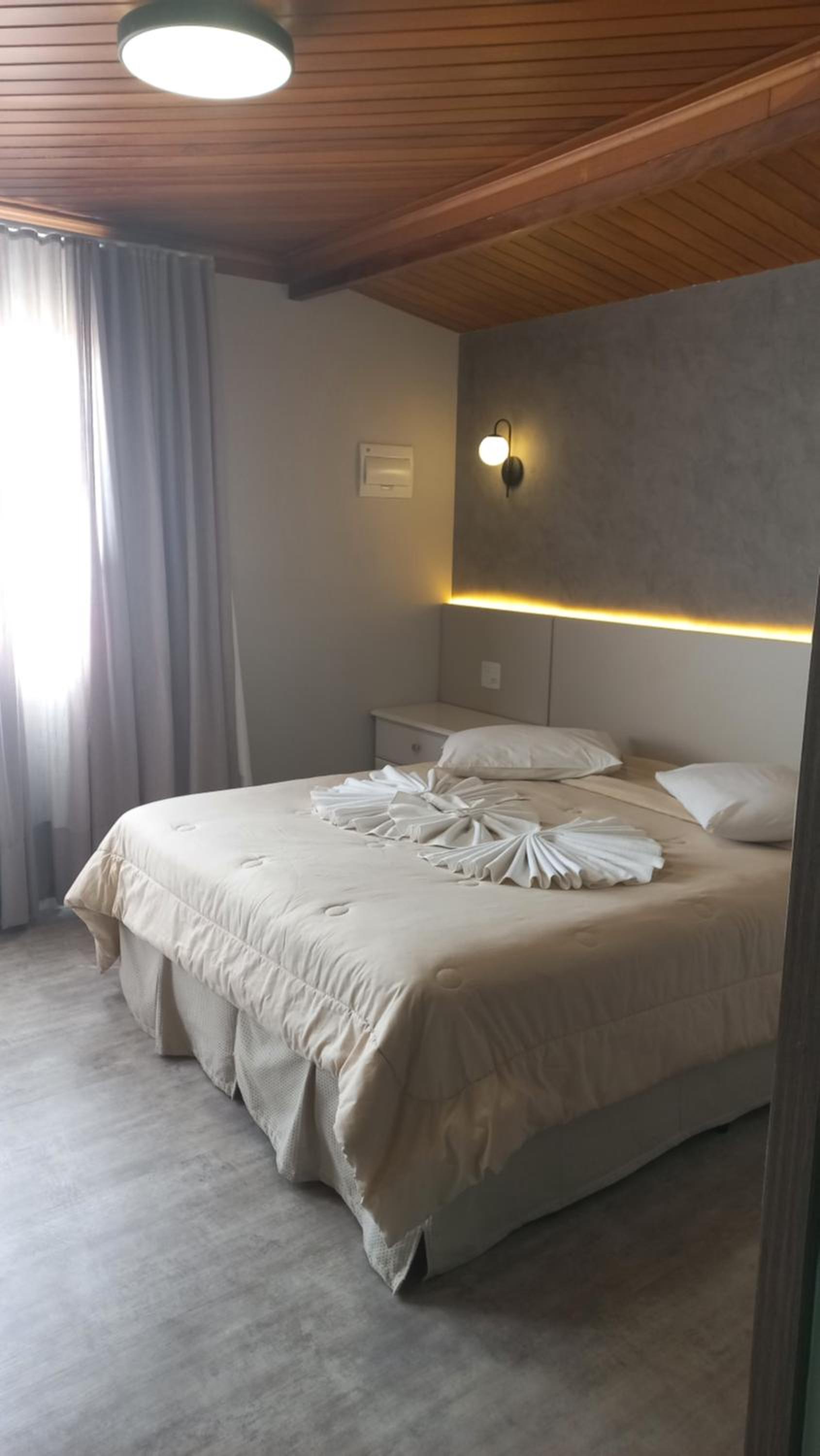 Superior Quadruple Room - Photo 2