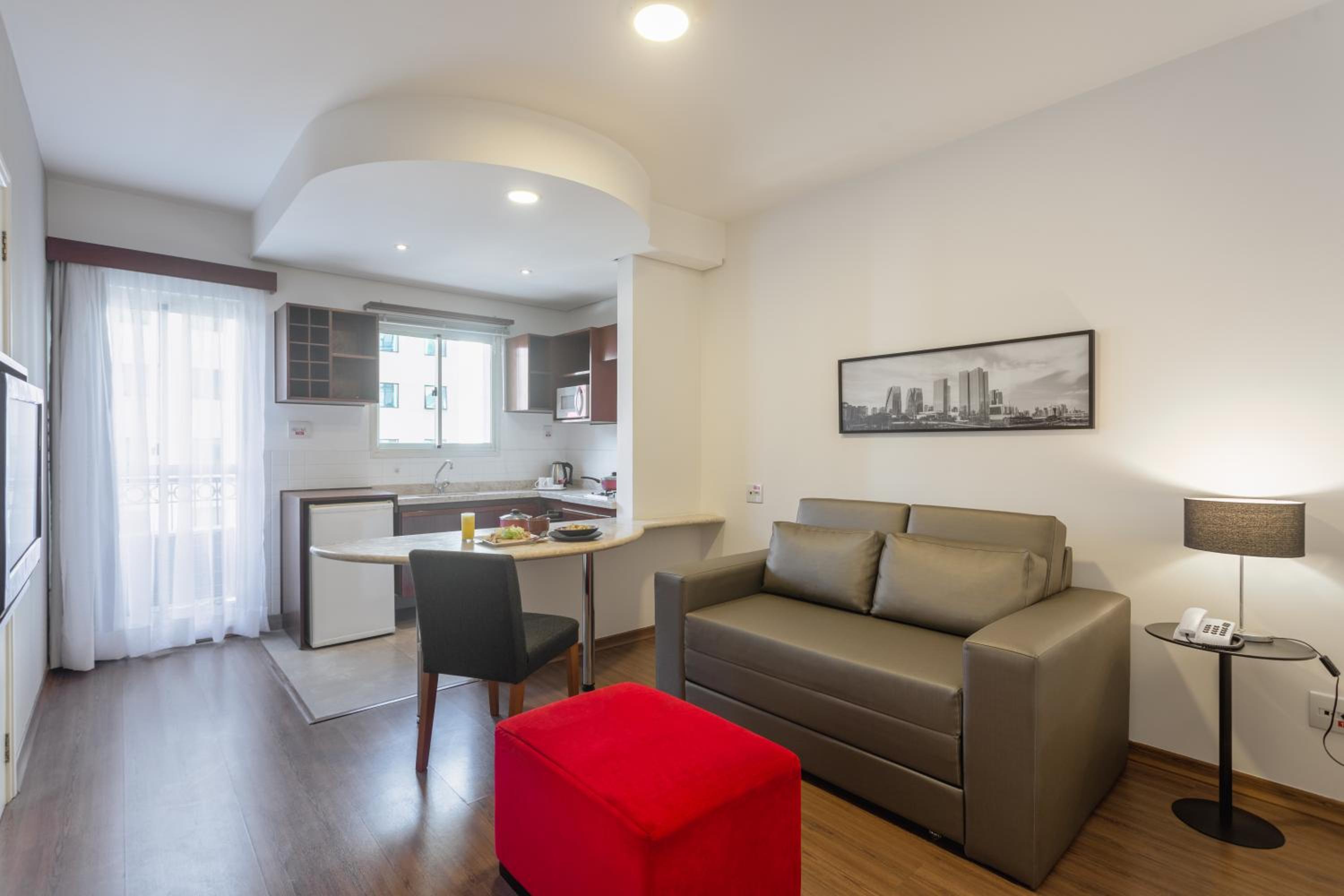 Family Apartment with Kitchen - Photo 11