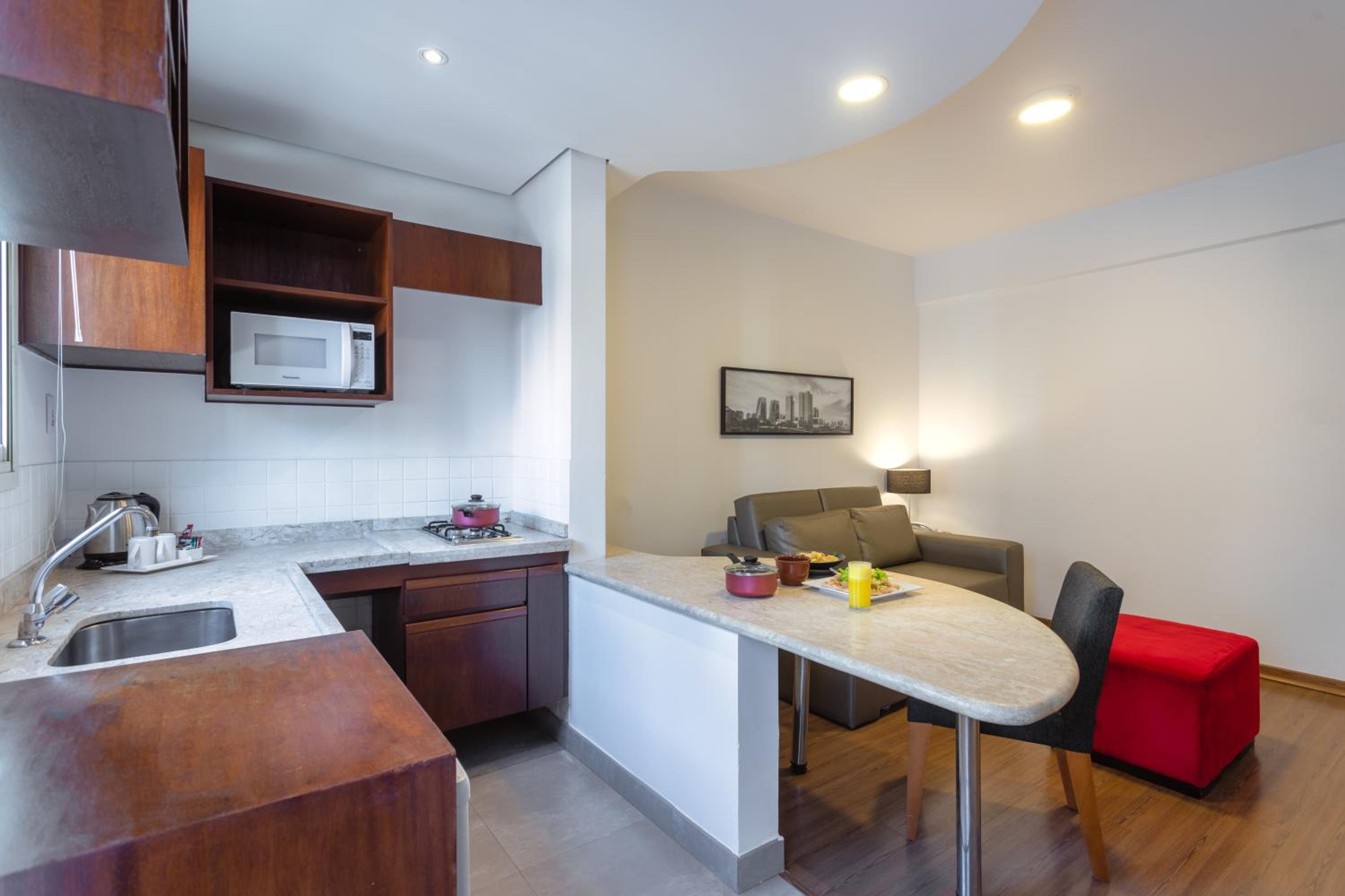 Family Apartment with Kitchen - Photo 8